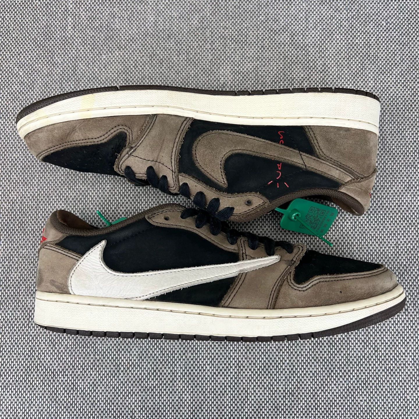 Other aj1 low ts low-top sneakers Size US 11 / EU 44 - 5 Thumbnail