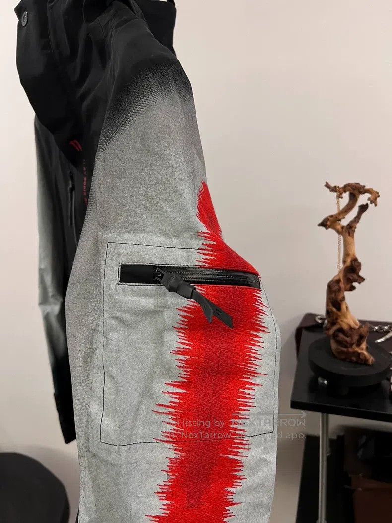 Boris Bidjan Saberi Boris Bidjan Saberi Size S Hard shell pressure glue paintin Size US S / EU 44-46 / 1 - 6 Thumbnail