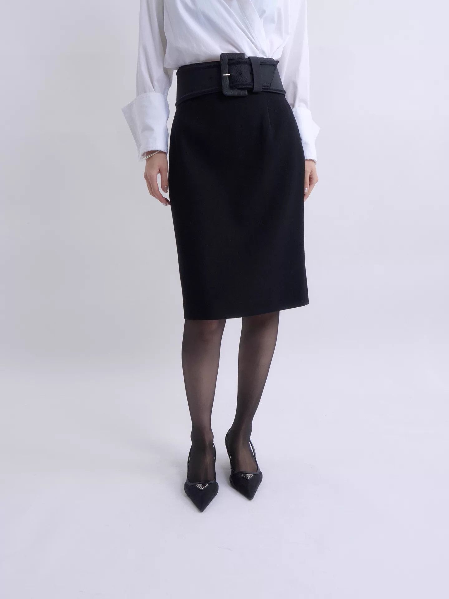 Prada PRADA 00s Black High-Waist Pencil Skirt Size 27" / US 4 / IT 40 - 1 Thumbnail