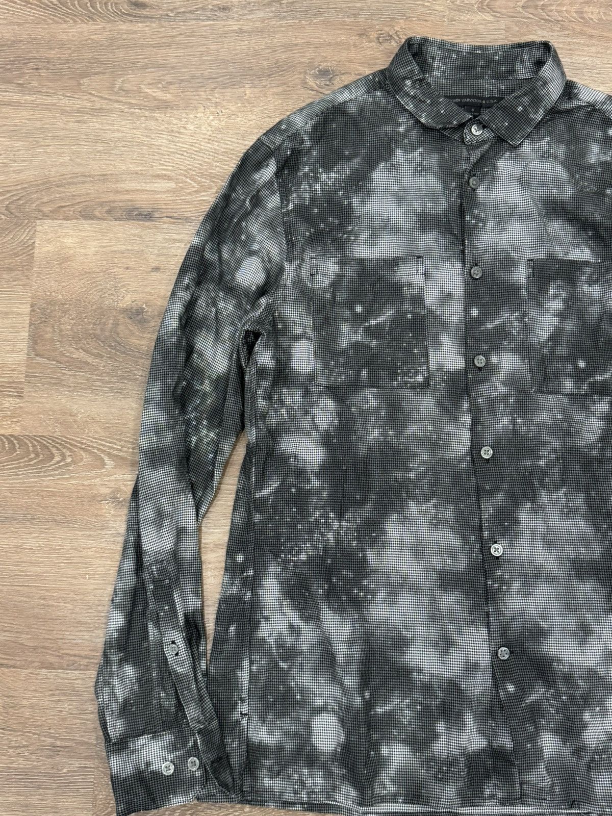 John Varvatos John Varvatos Long Sleeve Button up Size US S / EU 44-46 / 1 - 5 Thumbnail