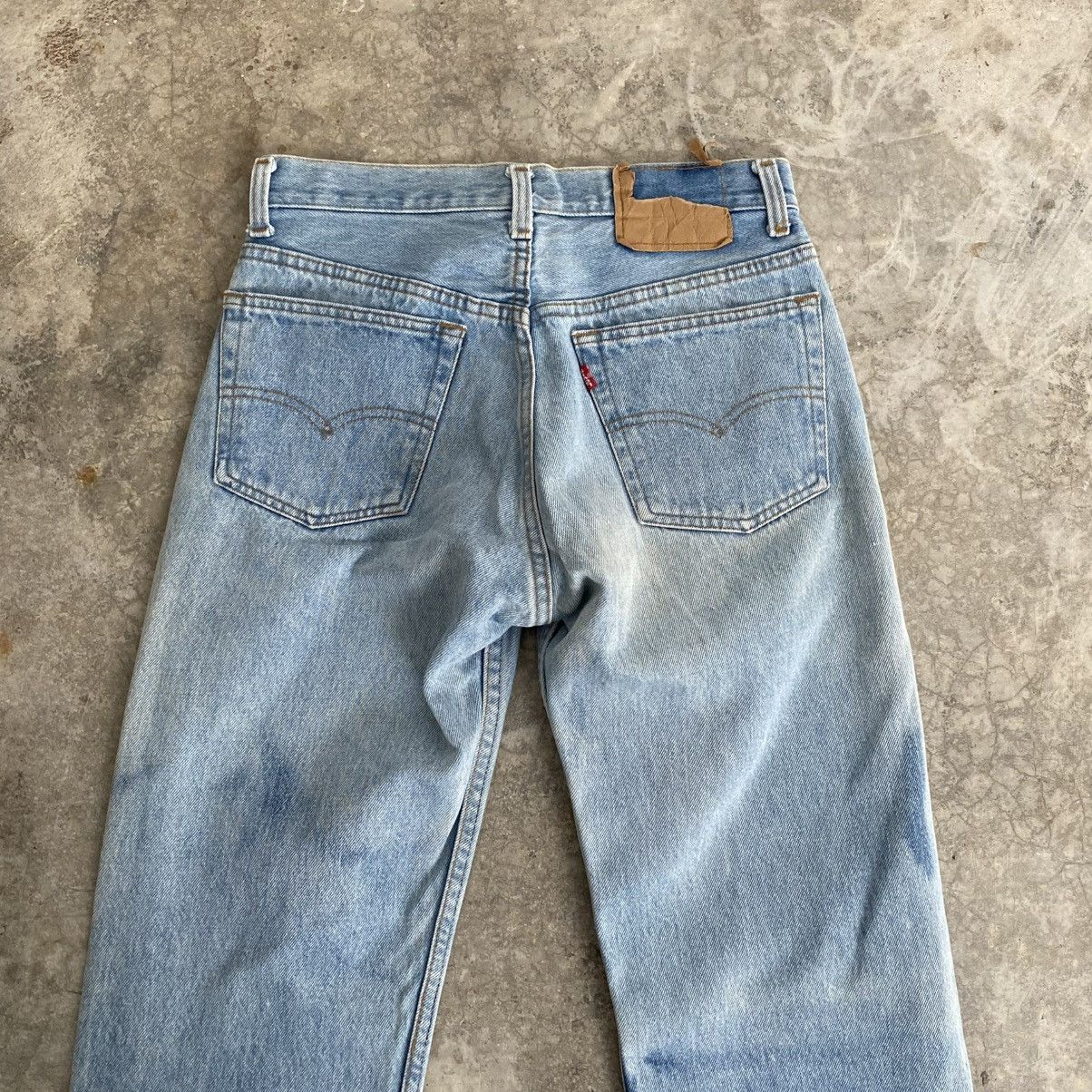 Levi's Size 28x31 Vintage 1993 Levis 501 Faded Blue Denim Jeans Size US 28 / EU 44 - 10 Thumbnail