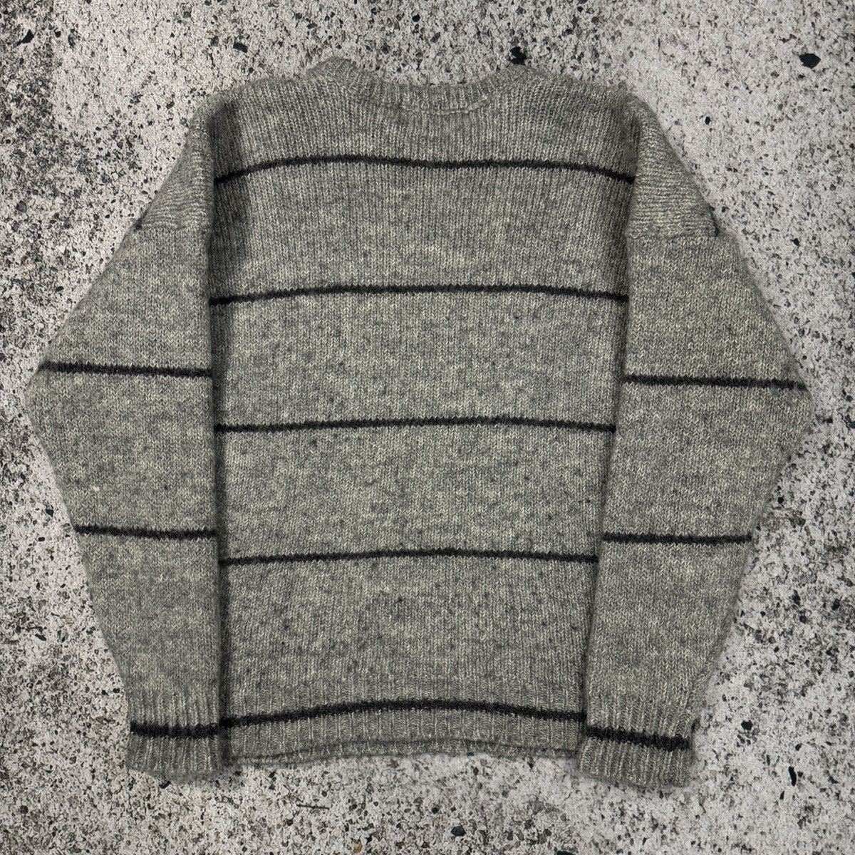 Vintage VINTAGE 1980s LIGHT GREY WOOL KNIT SWEATER Size US L / EU 52-54 / 3 - 9 Thumbnail