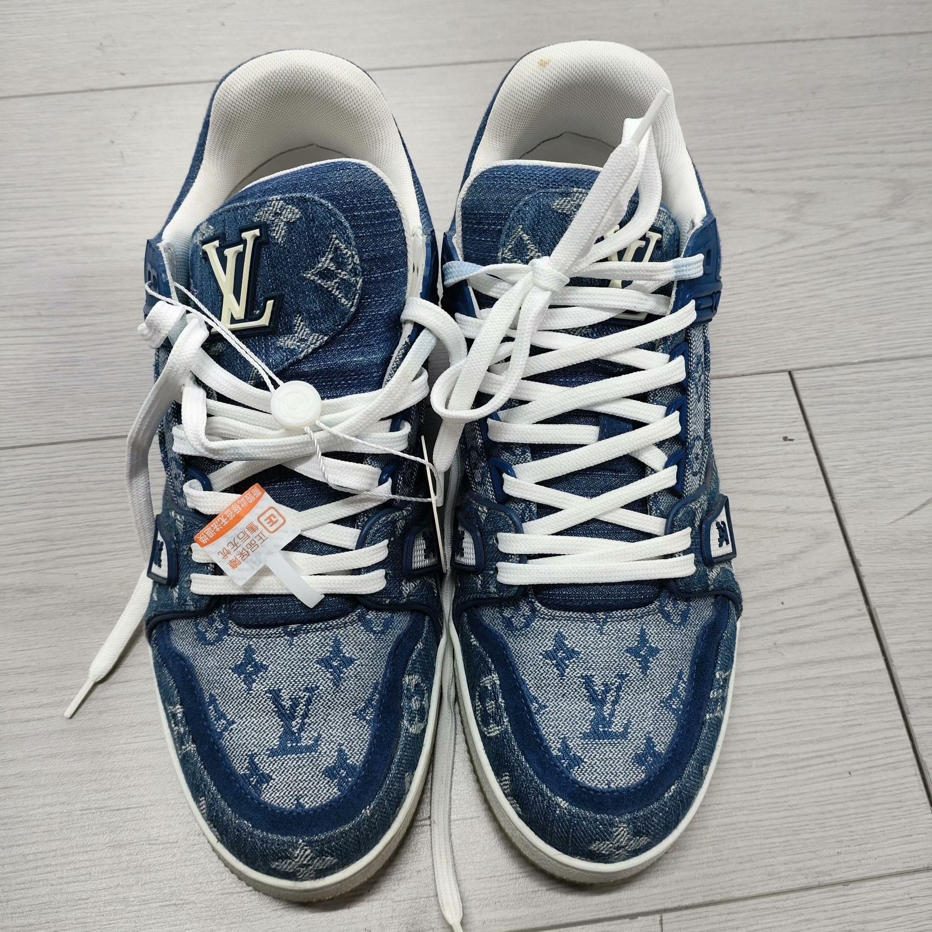 Louis Vuitton Louis Vuitton Training Denim Blue Lowtop Sneakers 6 Men Size US 6 / EU 39 - 1 Thumbnail