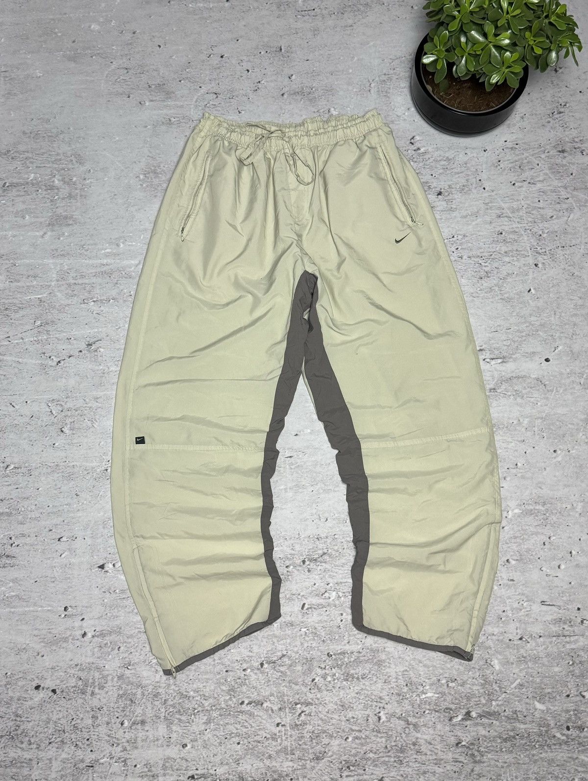90s Nike Vintage Nylon Joggers Baggy Pants Drill Y2K