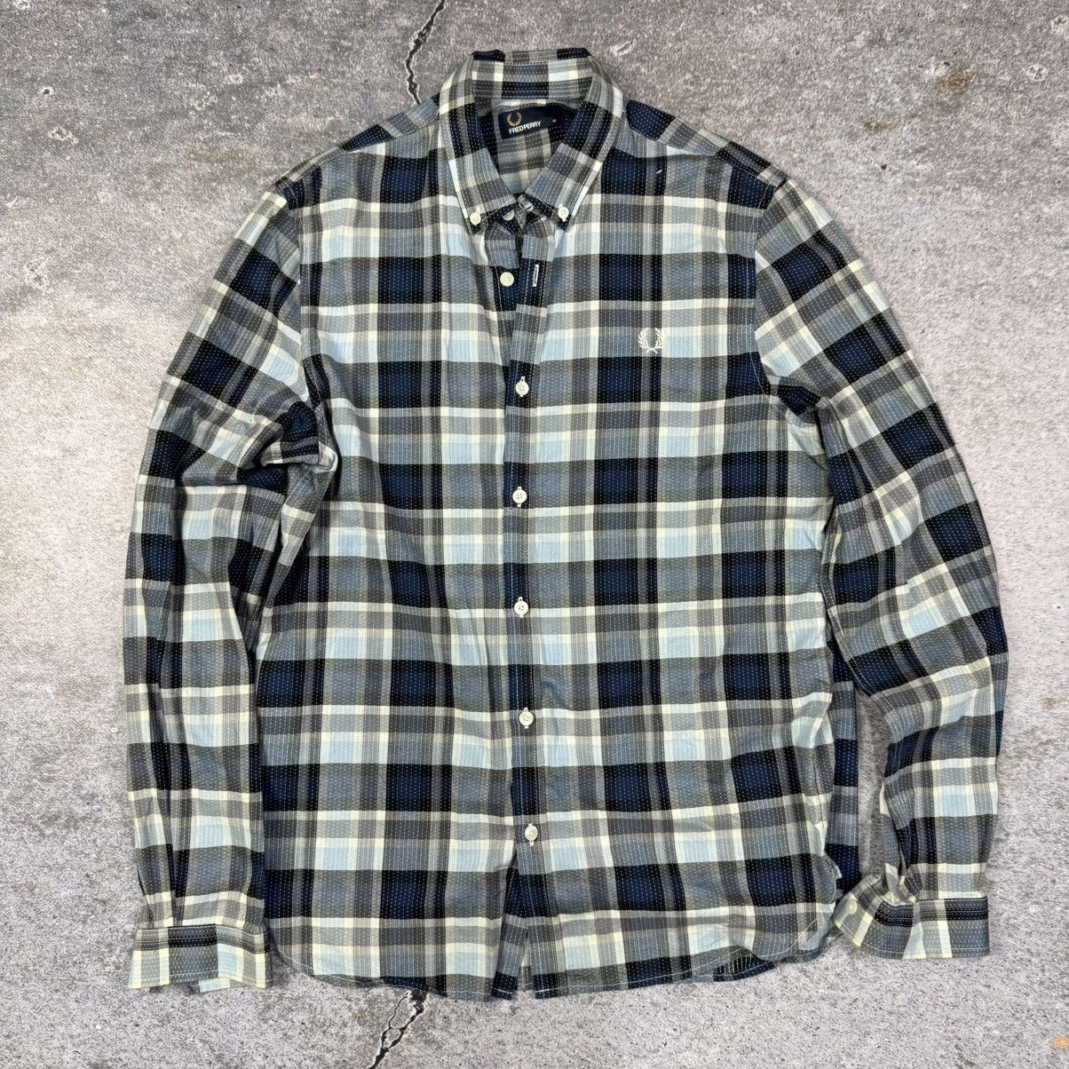 Fred Perry Fred Perry Men's Plaid Button-Down Shirt - Size M -Blue/Grey Size US M / EU 48-50 / 2 - 1 Thumbnail
