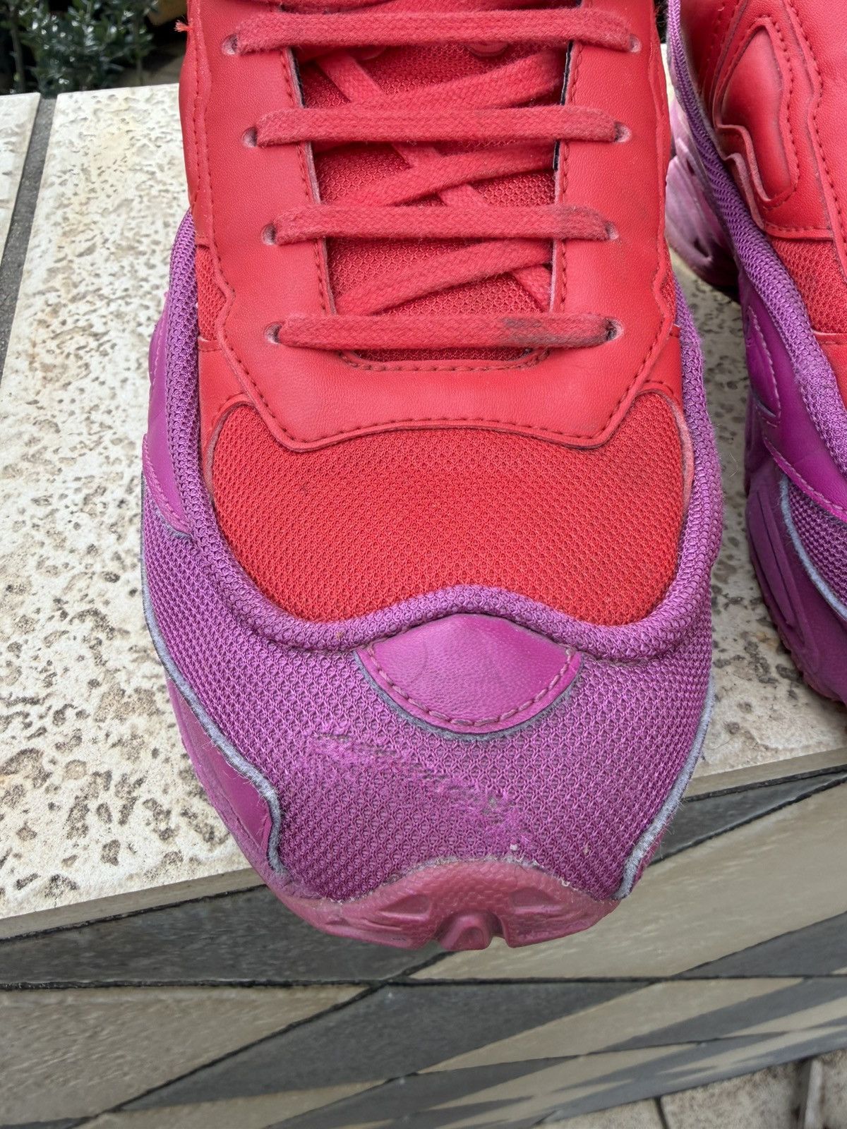 Adidas × Raf Simons Raf Simons x Adidas Ozweego Glory Collegiate Red Shoes Size US 8.5 / EU 41-42 - 8 Thumbnail