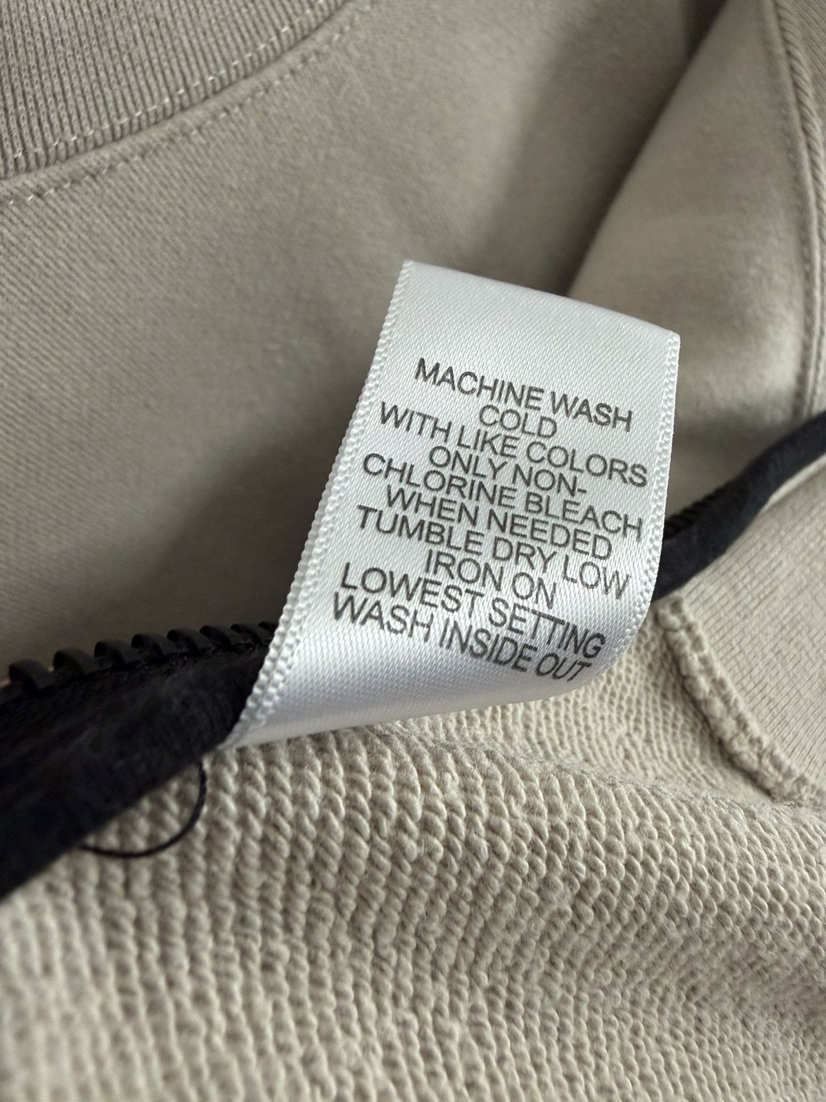Fear of God Fear Of God Essentials Crewneck - medium M beige Size US M / EU 48-50 / 2 - 7 Thumbnail