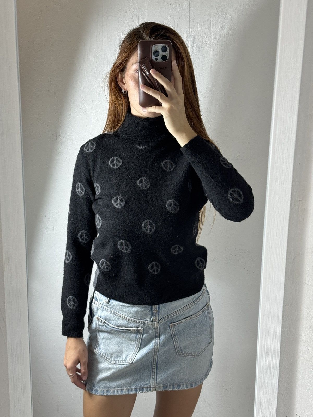 Love Moschino VINTAGE MOSCHINO 2000s PEACE PRINTED WOOL SWEATER Size S / US 4 / IT 40 - 2 Thumbnail