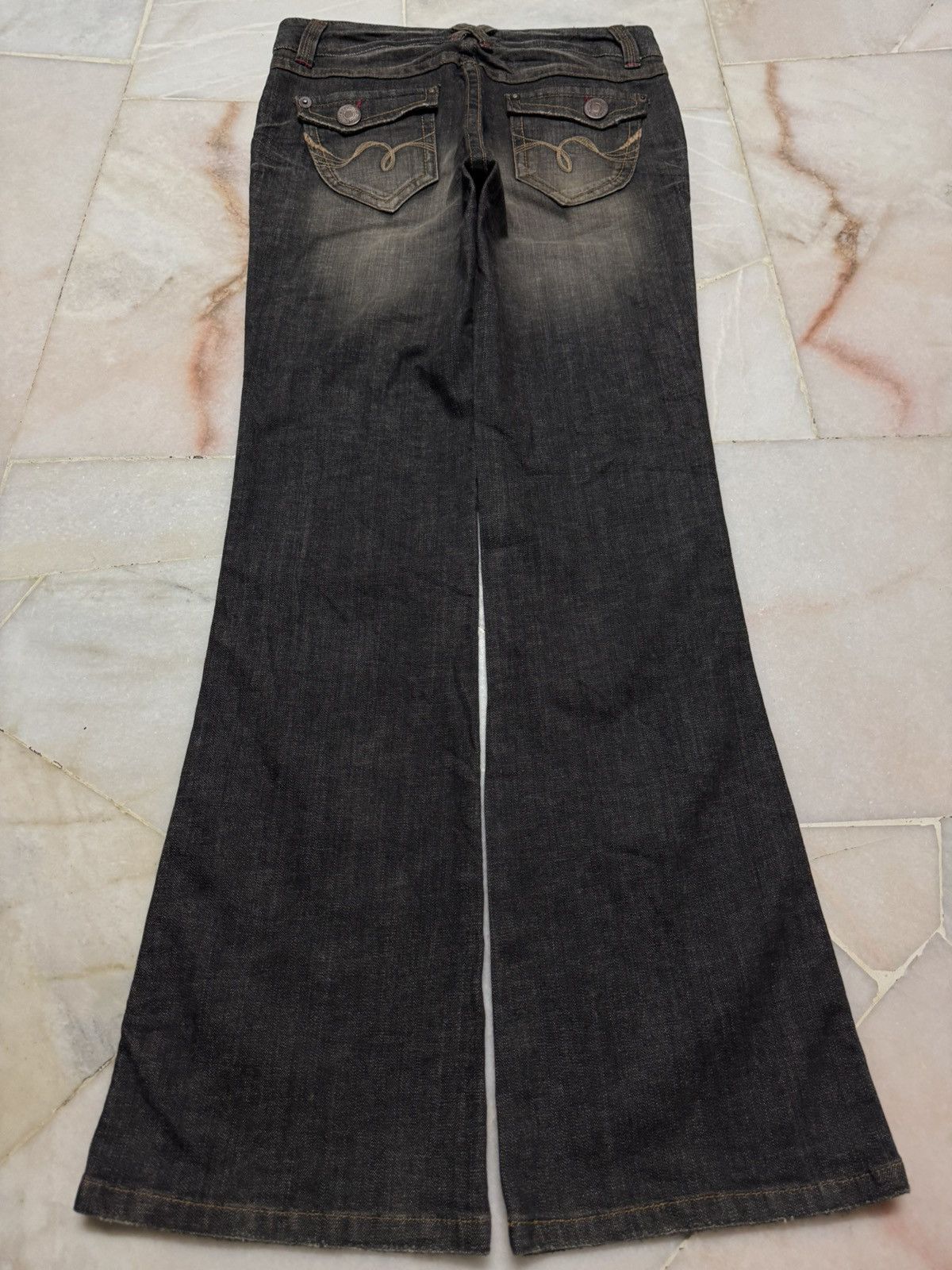 Tornado Mart BELL BOTTOM VINTAGE JAPANESE MUDWASHED FLARE DARK DENIM Size US 29 - 11 Thumbnail