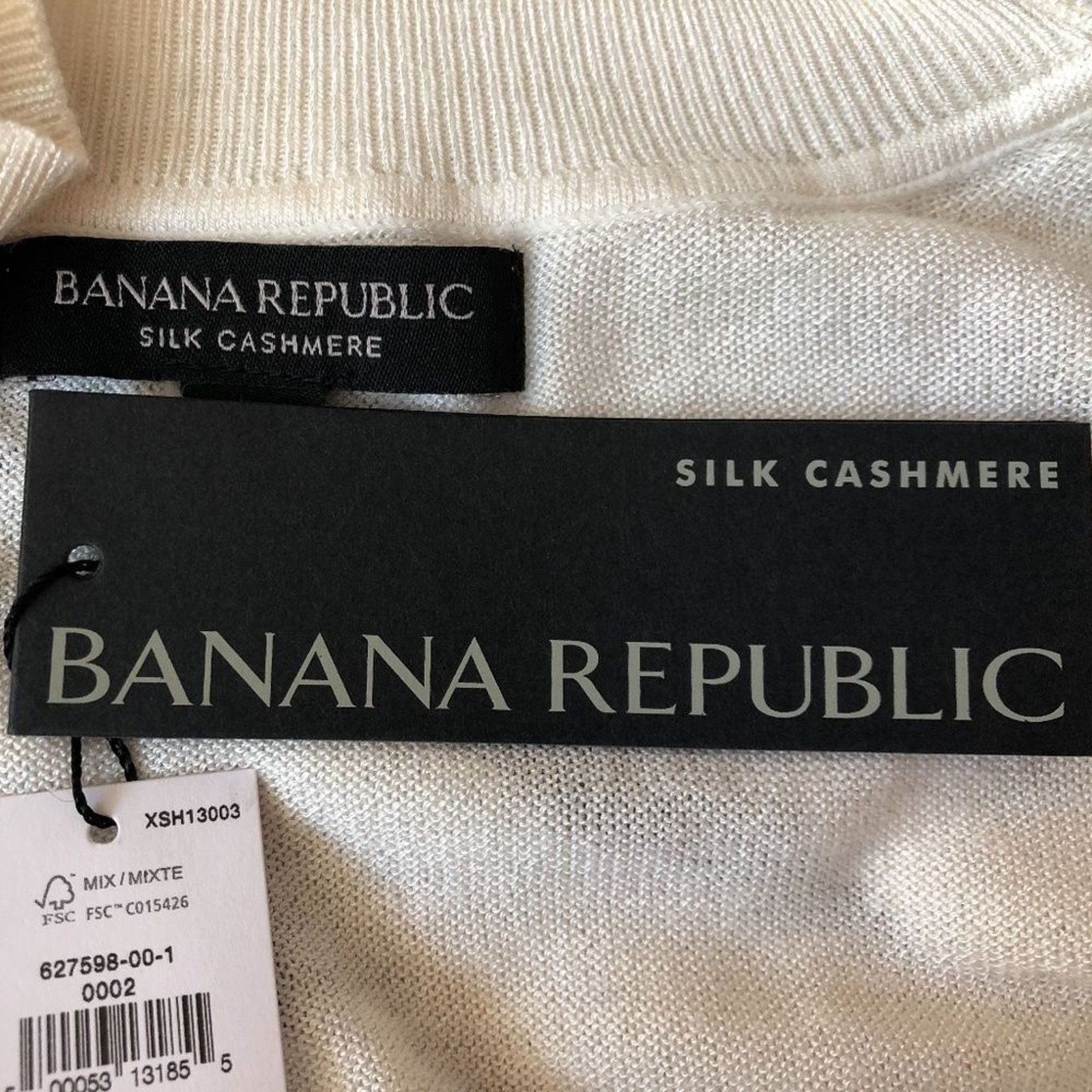 Banana Republic Silk Cashmere Relaxed Zebra Sweater from Banana Republic Size XS / US 0-2 / IT 36-38 - 4 Thumbnail