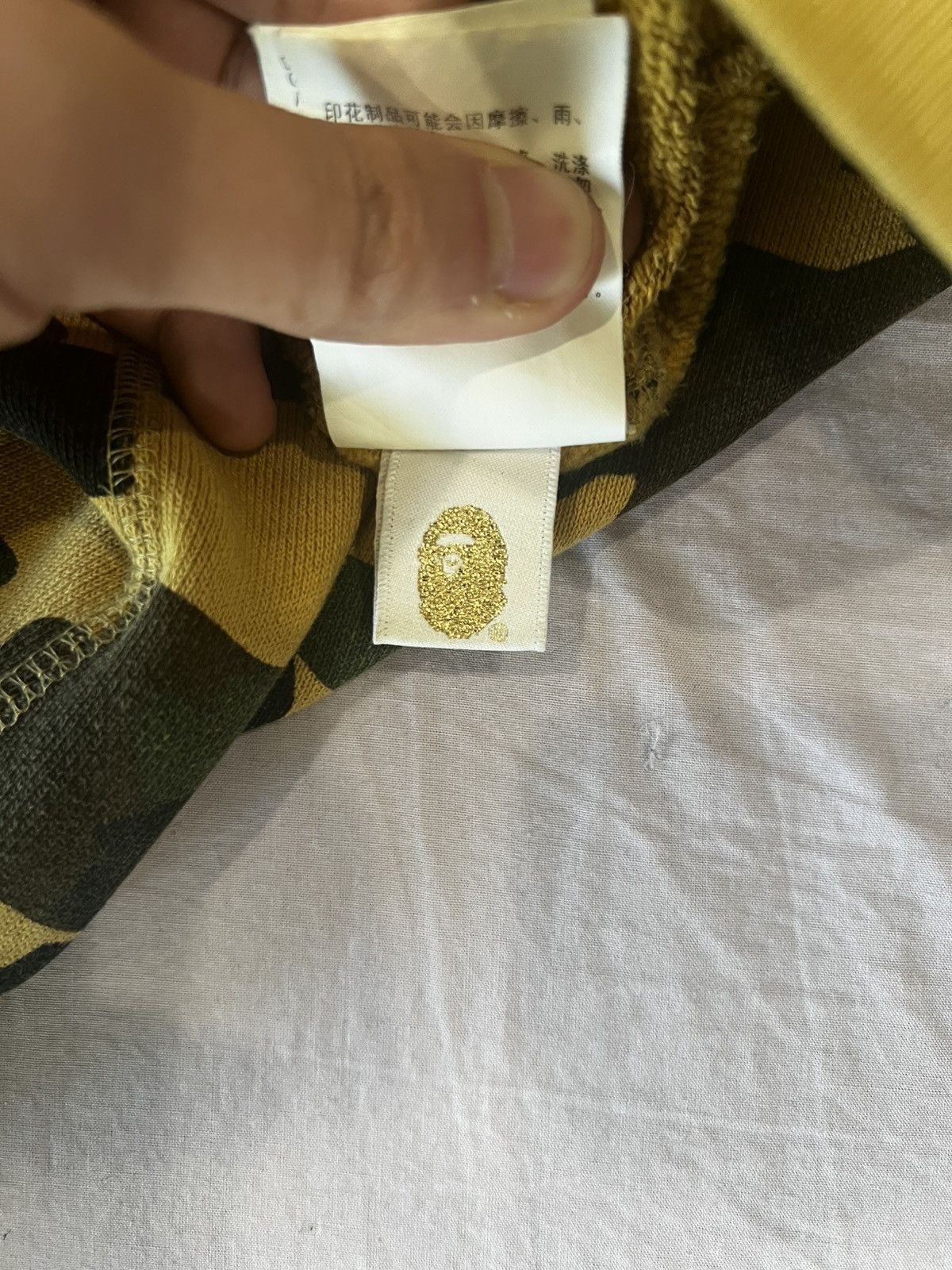 Bape Bape 1st Camo College Pullover Hoodie Yellow Size US M / EU 48-50 / 2 - 7 Thumbnail