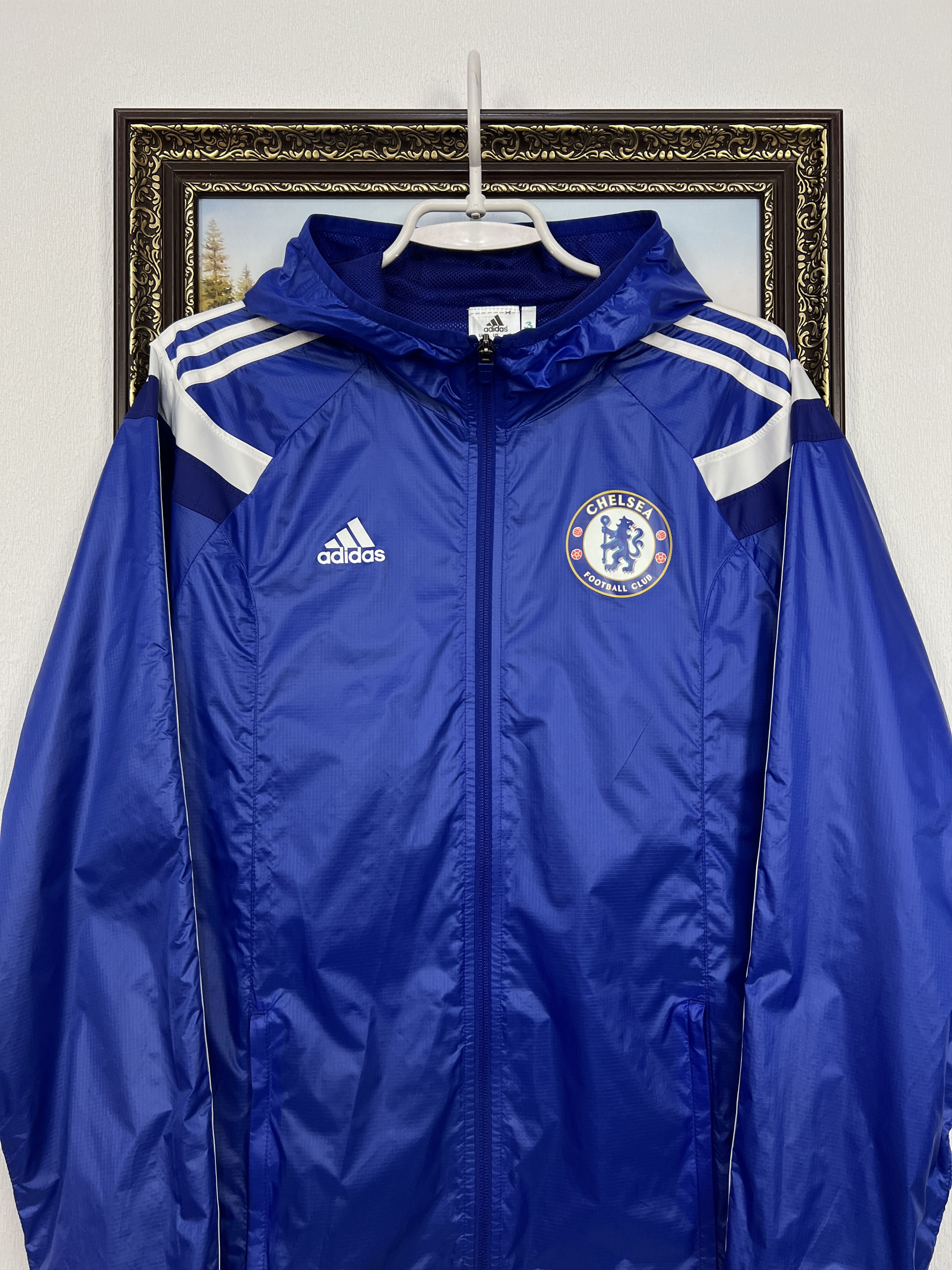 Adidas Vintage Adidas Chelsea Nylon Football Jacket Hooded Size US S / EU 44-46 / 1 - 2 Thumbnail