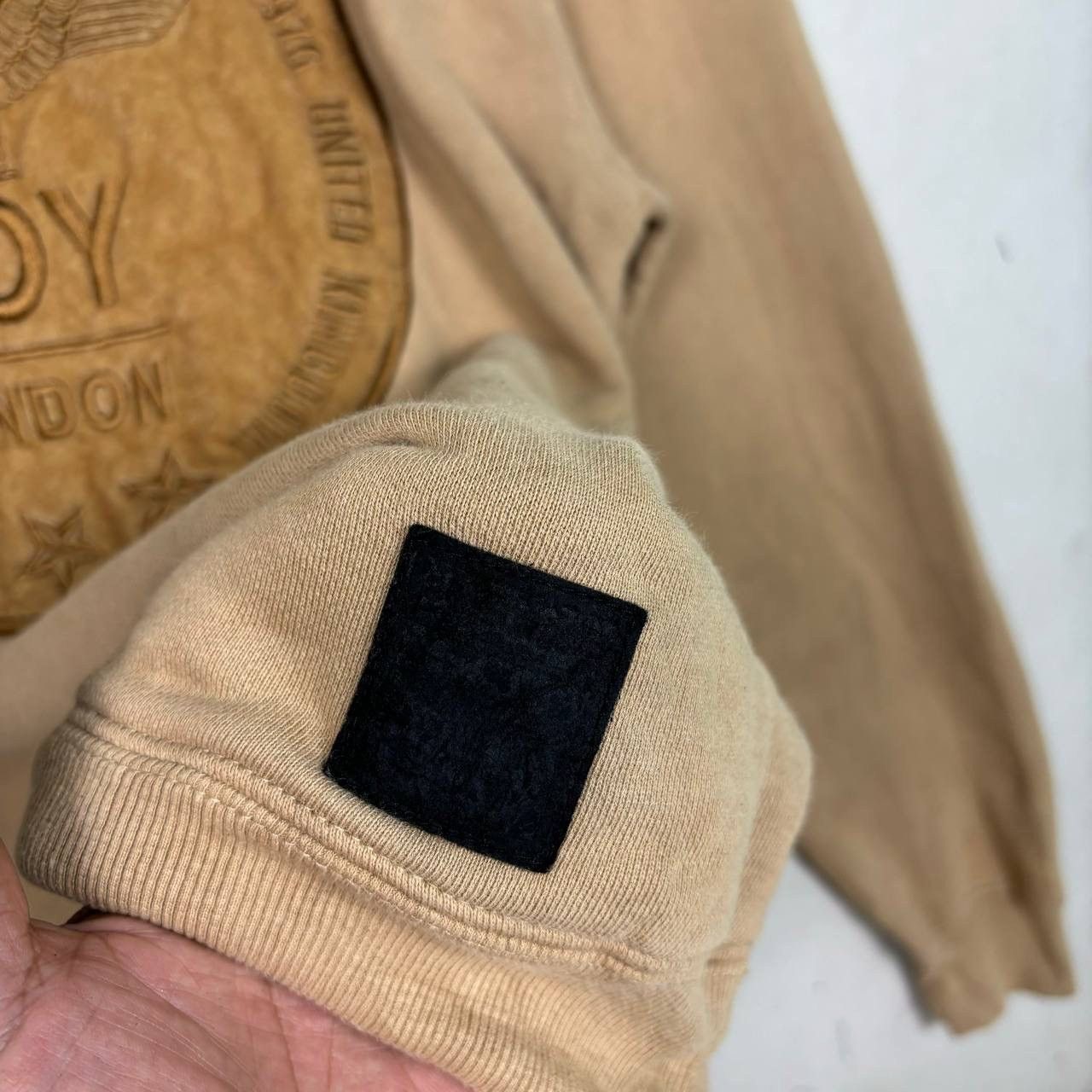 Boy London Boy London Beige Coin Logo Hoodie Oversized XL Streetwear Size US XL / EU 56 / 4 - 5 Thumbnail