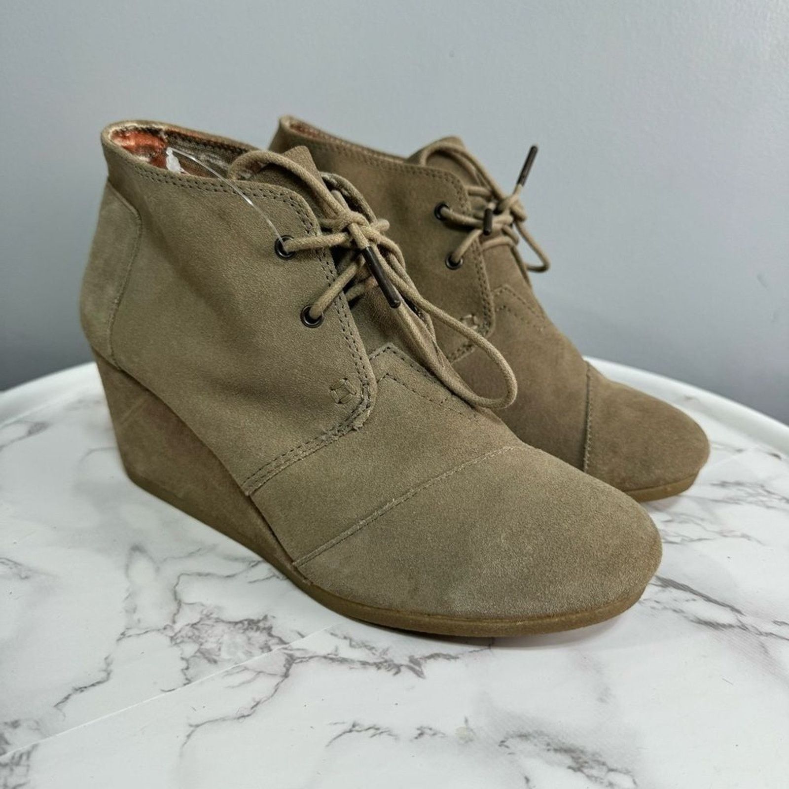 Toms Toms Women’s Wedge Boots sz 8.5 Suede Lace Up # Box H773 Size US 8.5 / IT 38.5 - 5 Thumbnail
