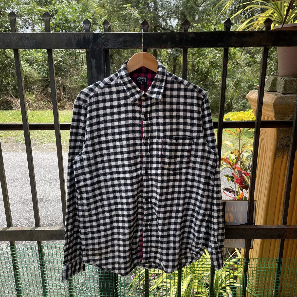 Stussy × Vintage 🔥Vintage Y2K Stussy Checkerd Flannel Buttons Shirts Size US L / EU 52-54 / 3 - 1 Thumbnail