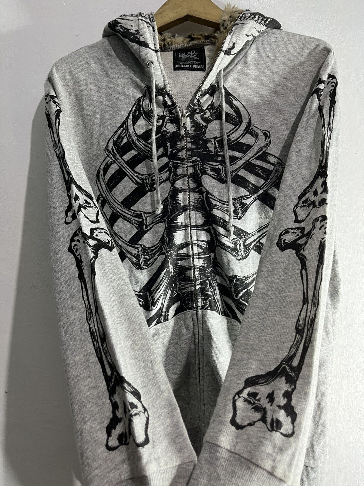 Hysteric Glamour 2000s glad news crazy skeleton studed faux fur hoodie Size US L / EU 52-54 / 3 - 5 Thumbnail