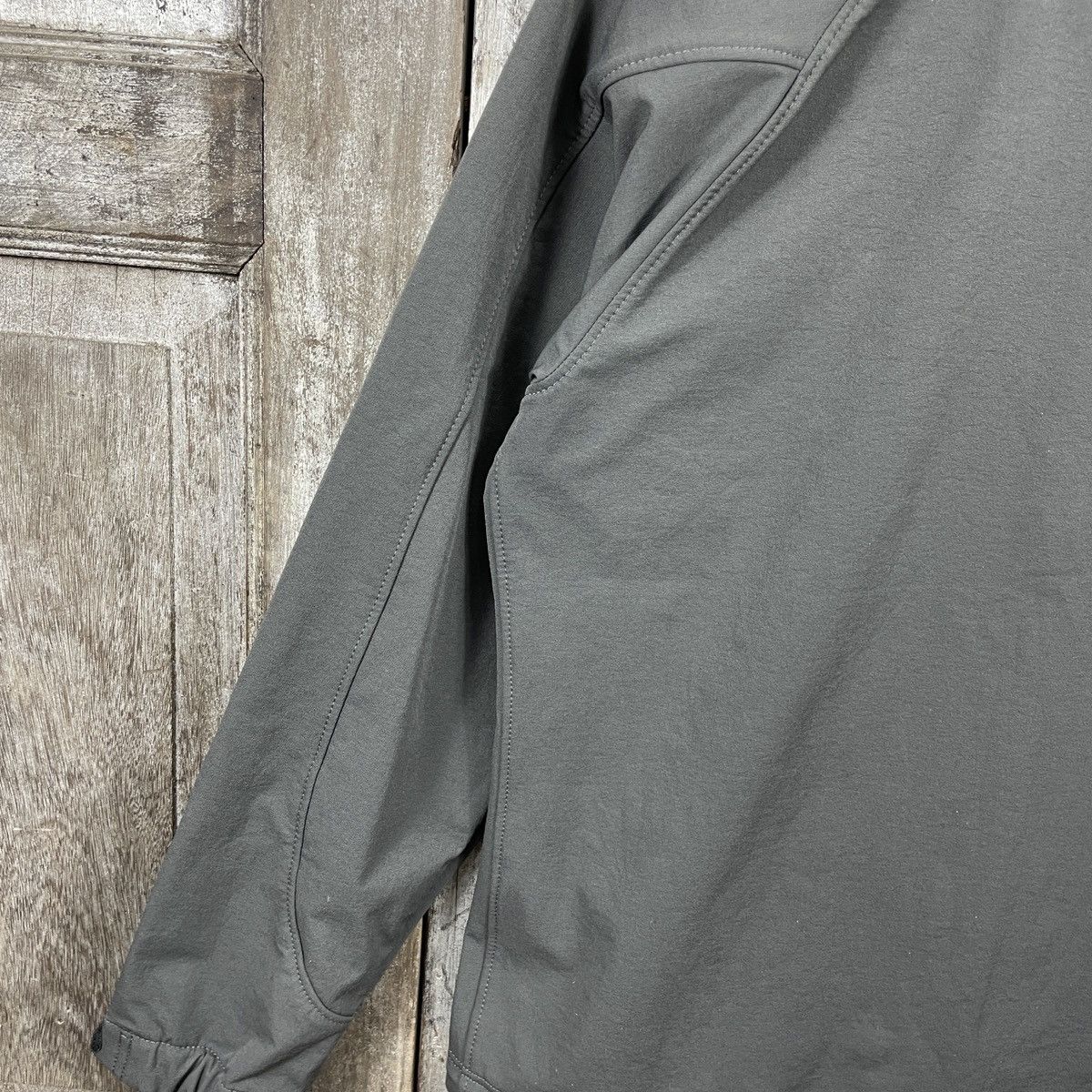 The North Face × Vintage Vintage The North Face Grey Light Jacket Size US M / EU 48-50 / 2 - 10 Thumbnail
