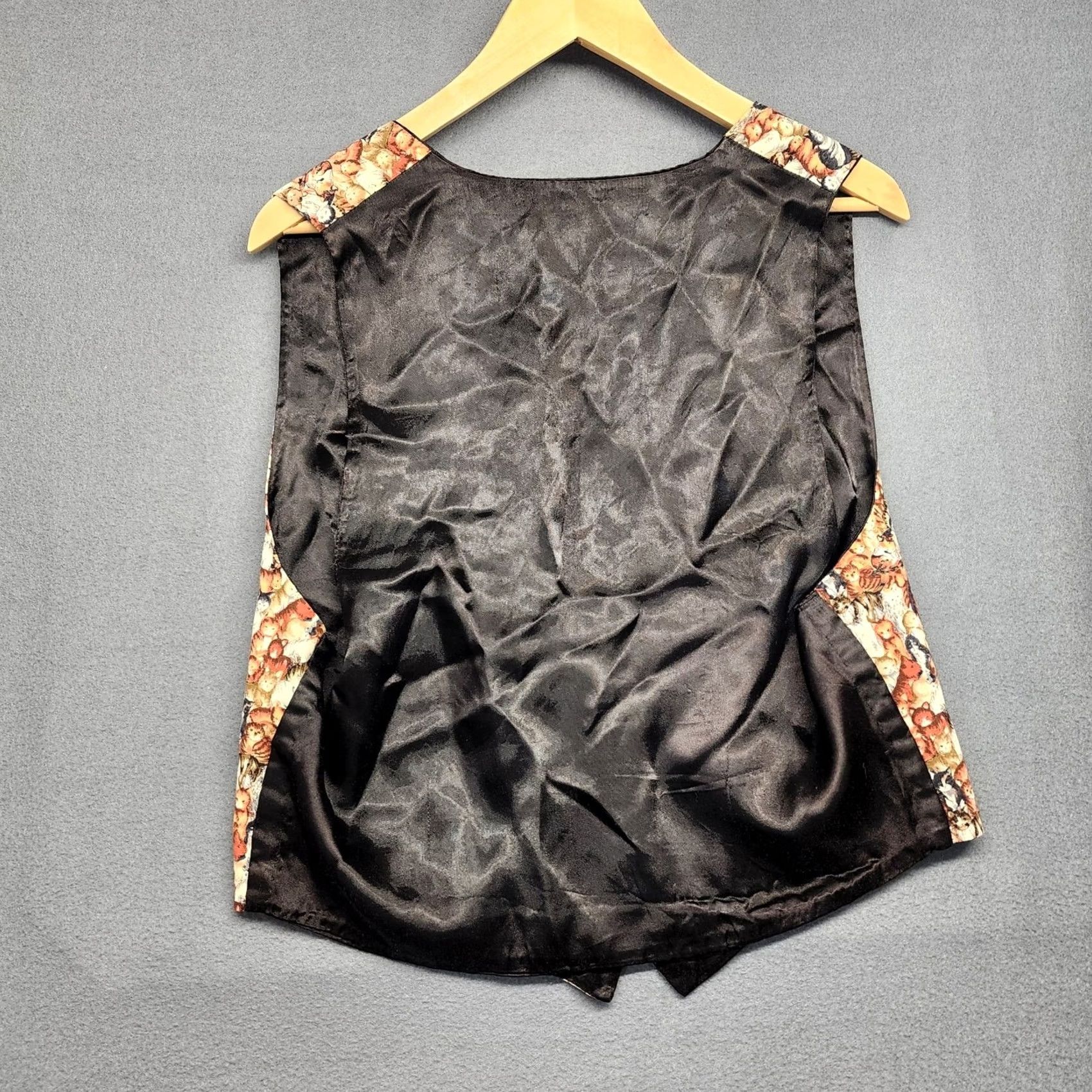 Vintage VINTAGE Cat Print Vest Handmade Womens Medium Tan Animal Print Button Closure Jacket Style Womens Medium Cat Print Vest Size M / US 6-8 / IT 42-44 - 2 Thumbnail