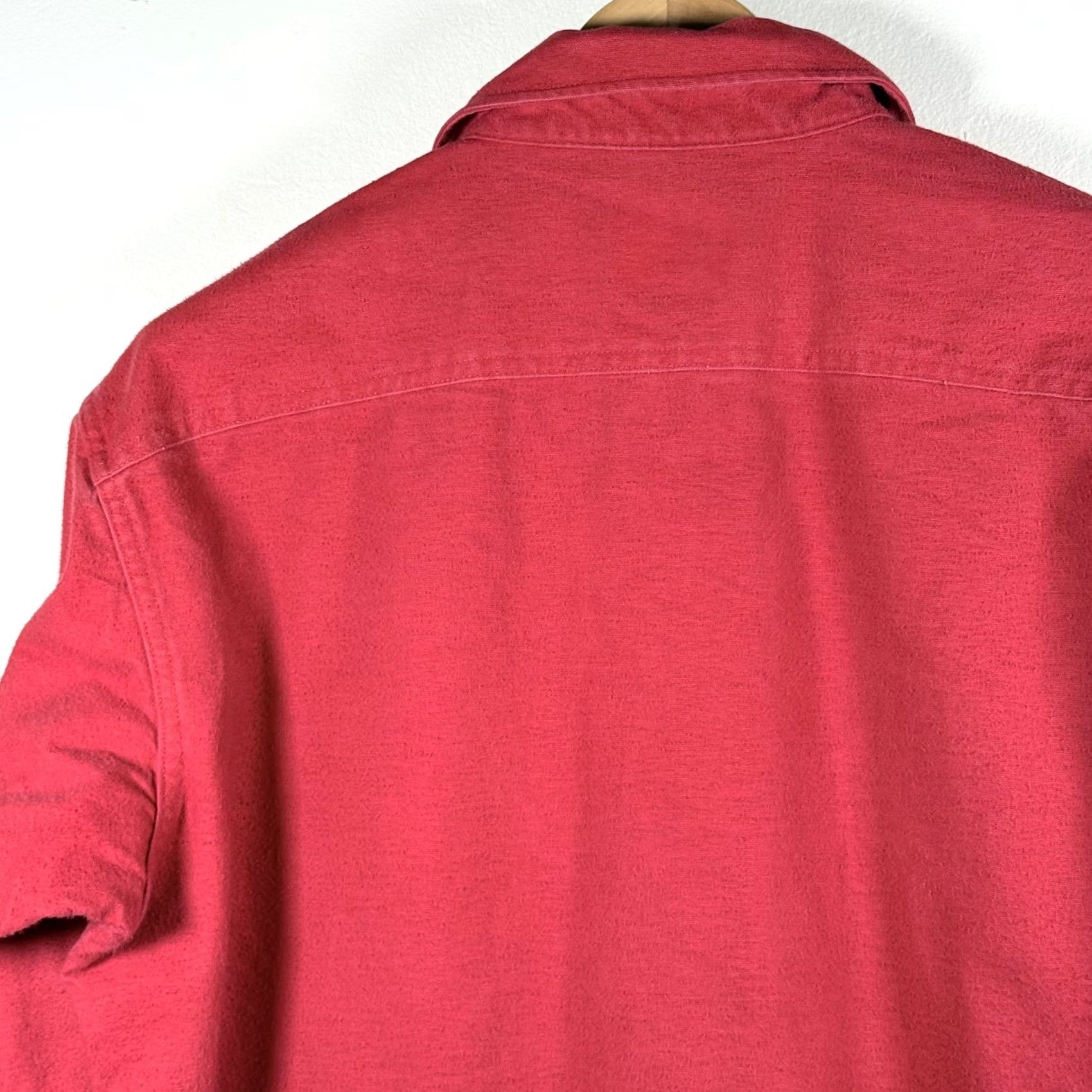 Vintage VINTAGE Woolrich Shirt Men Red Cotton USA Made XL Long Sleeve Button-Up Shirt Size US XL / EU 56 / 4 - 5 Thumbnail