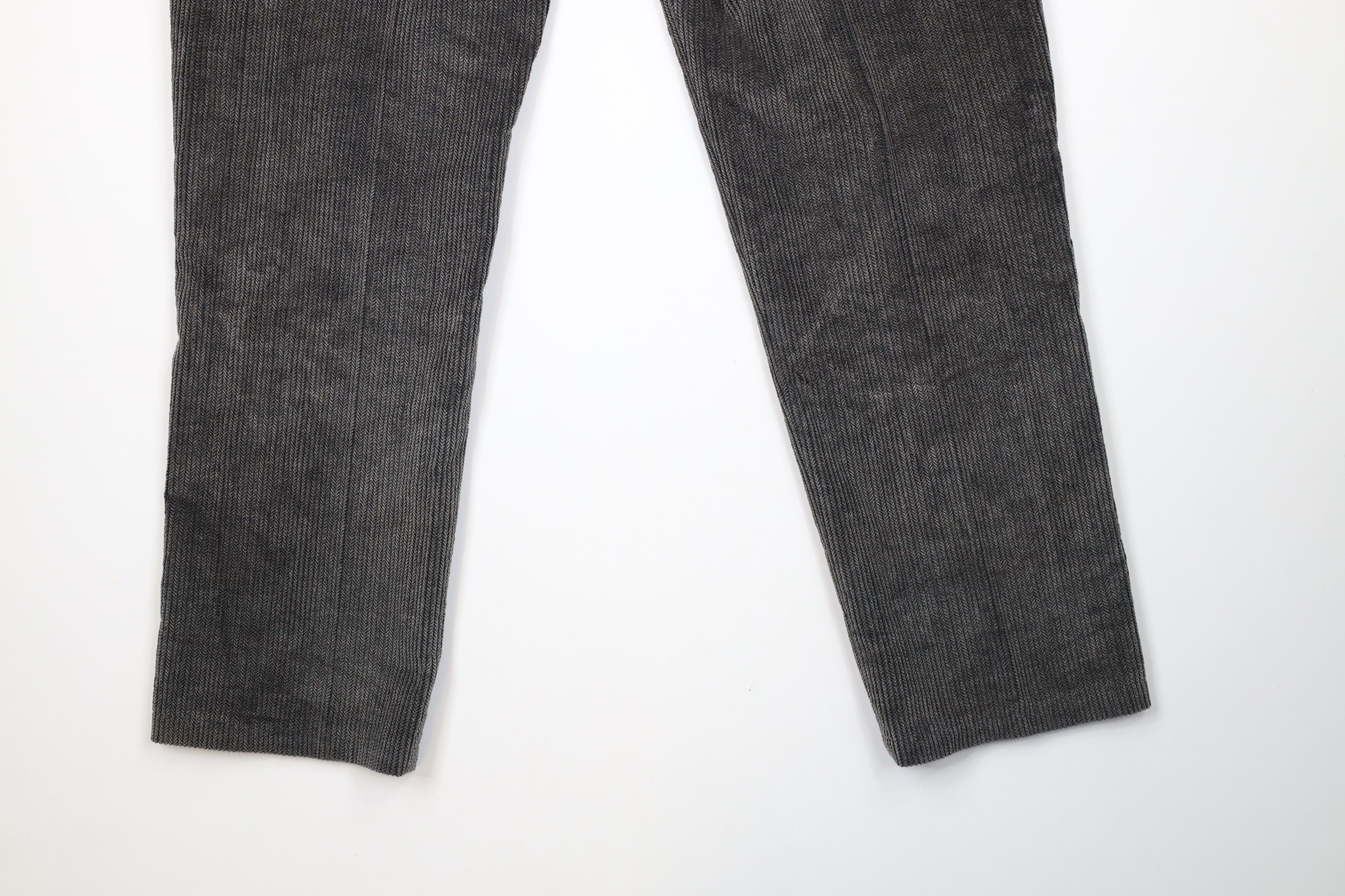 Vintage Vintage 90s Streetwear Pleated Heavy Wide Leg Corduroy Pants Size US 40 / EU 56 - 12 Thumbnail