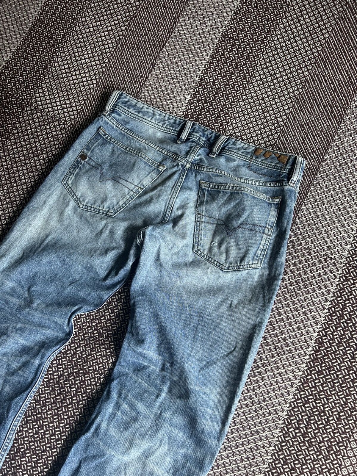 Vintage Vintage Diesel Waykee Denim Jeans Distressed Faded Thrashed Size US 32 / EU 48 - 13 Thumbnail
