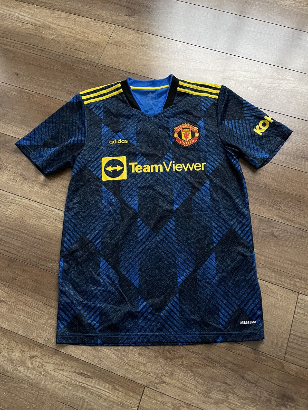 Adidas 2021/2022 Adidas Manchester United Ronaldo Soccer T-Shirt Size US M / EU 48-50 / 2 - 7 Thumbnail