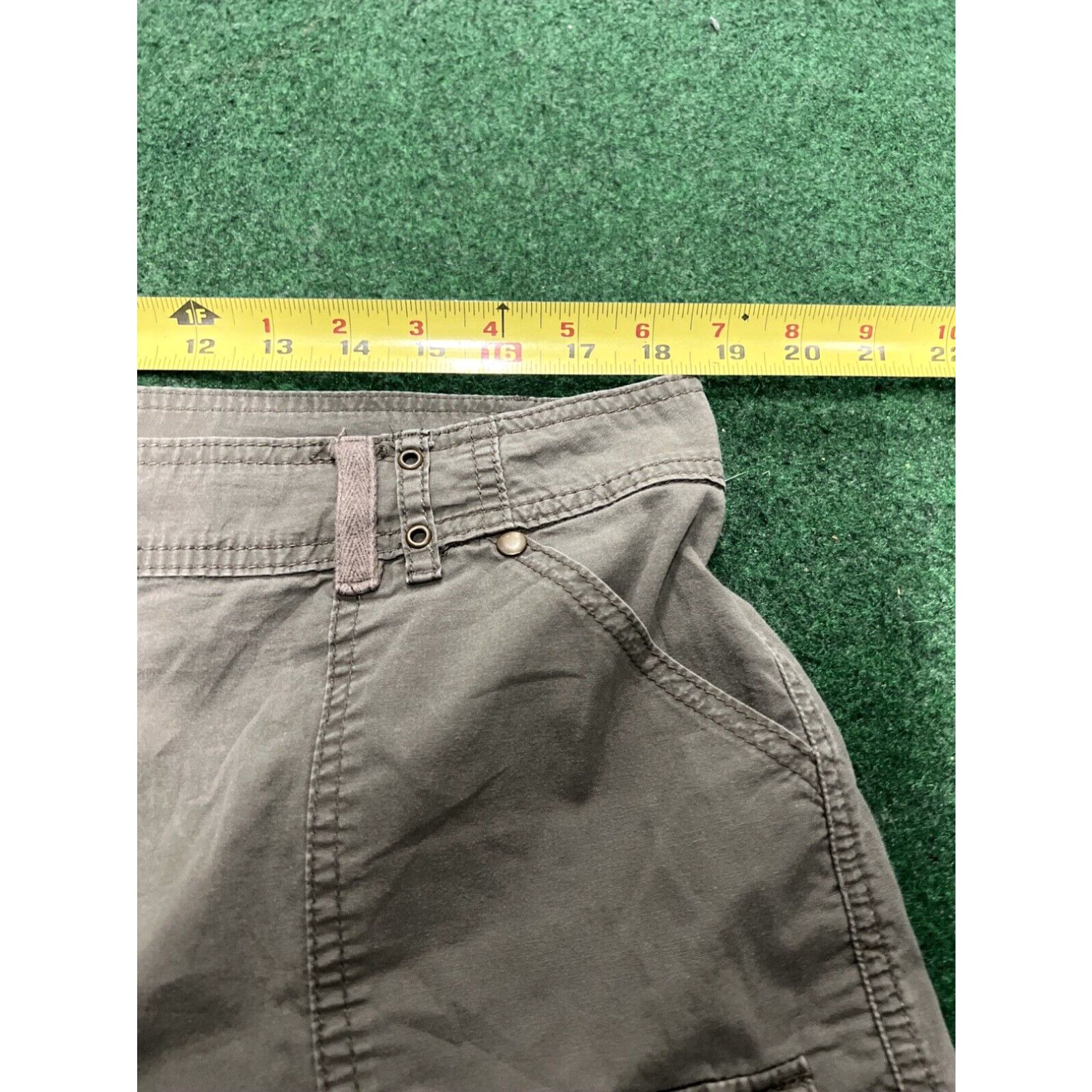 Vintage Y2K Cargo Capri Wide Leg Baggy Utility Pants Size 16 Military Olive 90s Size 38" / US 16 / IT 52 - 7 Thumbnail