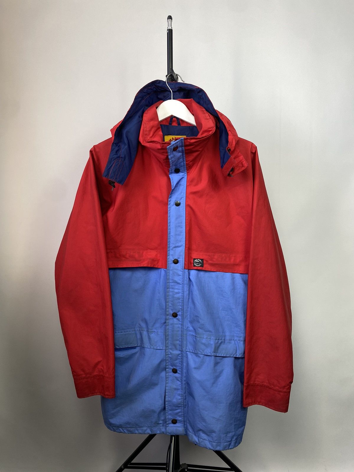 Outdoor Vintage MammutGore Tex Ski Hooded Jacket