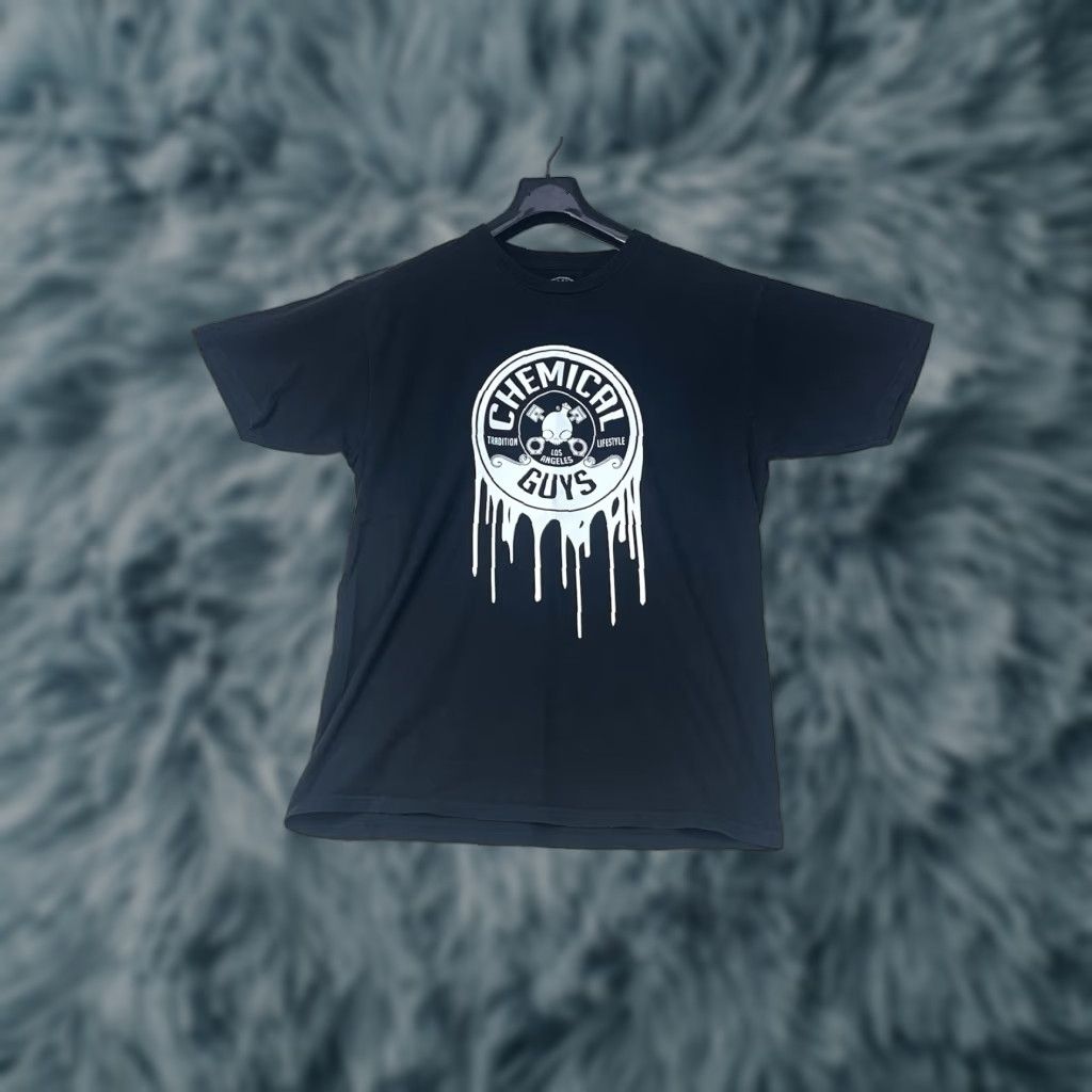 Logo 7 Chemical Guys Black Tee Shirt Drip Logo Crewneck Short Sleeve Men's Size L Black Cotton Logo T-Shirt Men Regular Crew Neck Short Sleeve Size US L / EU 52-54 / 3 - 1 Thumbnail