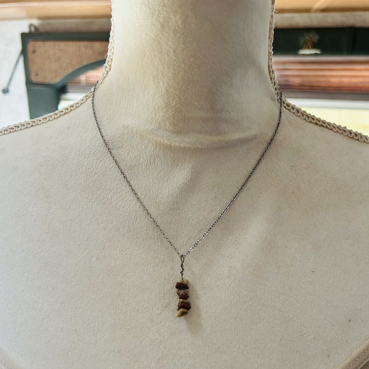 Handmade Handcrafted genuine stone pendant on chain necklace Size ONE SIZE - 3 Thumbnail