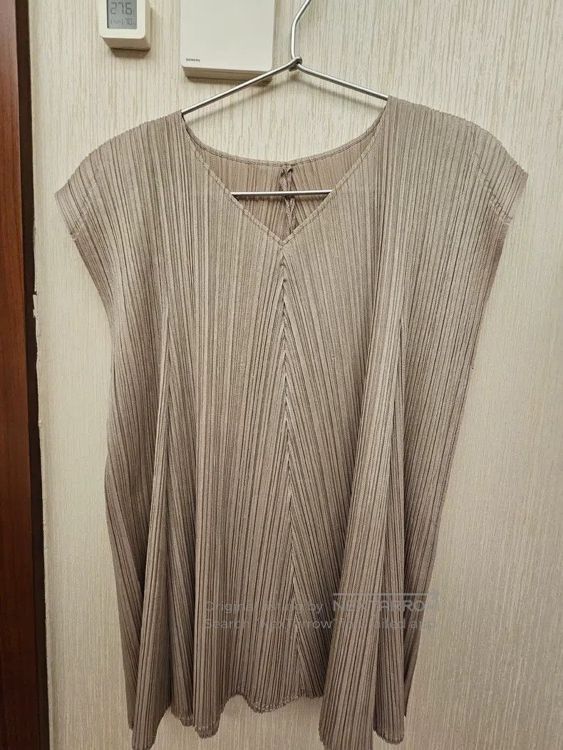 Issey Miyake Issey Miyake Gray Vest Size L / US 10 / IT 46 - 2 Thumbnail