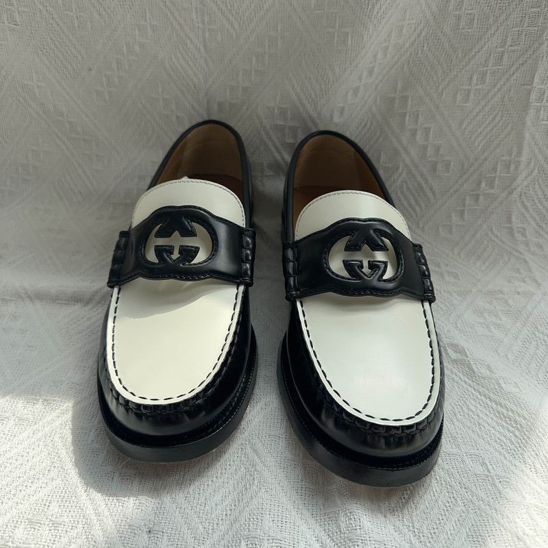 Gucci Gucci Stylish Black Leather Loafers for Men - Size US 7.5 / EU 40-41 - 2 Thumbnail