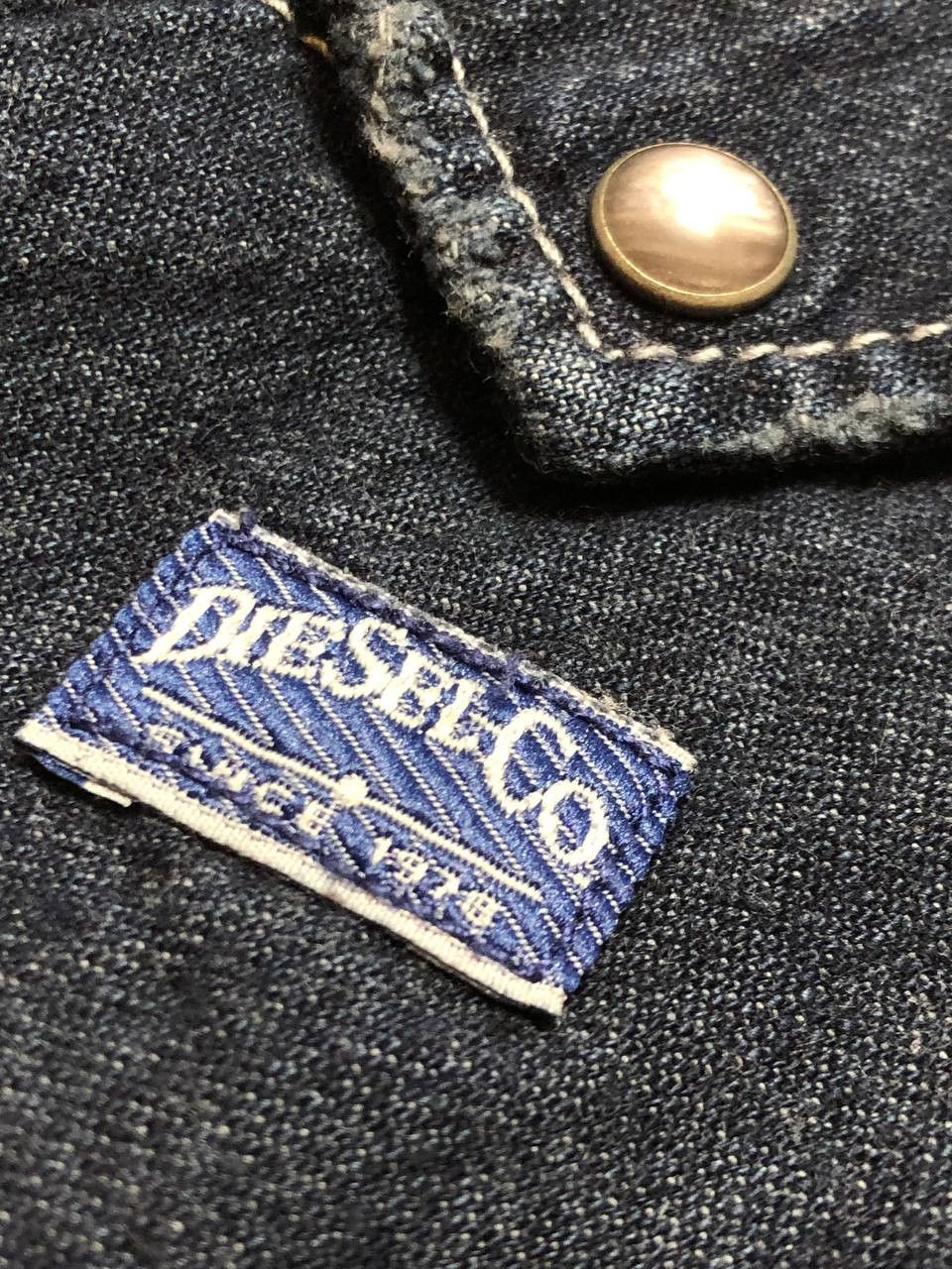 Diesel Vintage denim Shirt Y2K Diesel size S streetwear Size US S / EU 44-46 / 1 - 6 Thumbnail