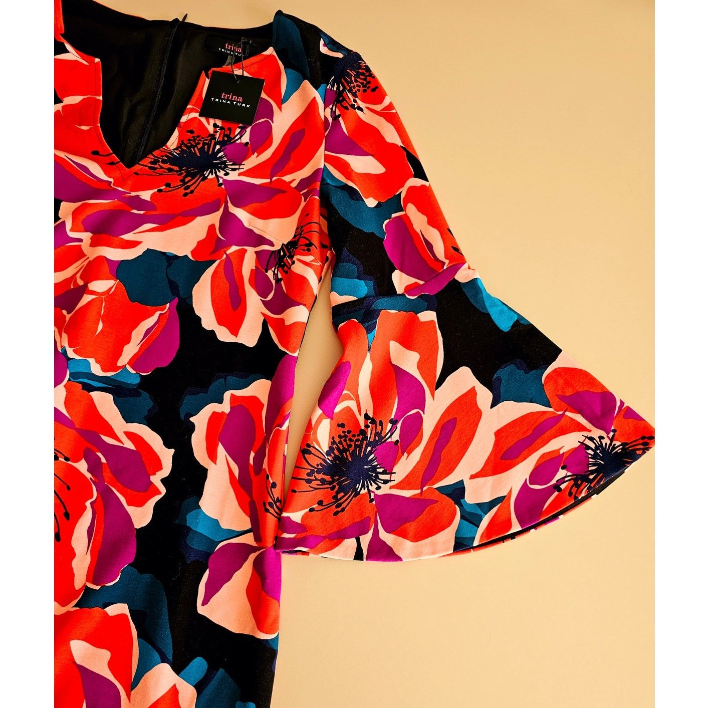 Trina Turk NWT Trina Turk Pali Bell Sleeve Ponte Floral Mini Dress S Size S / US 4 / IT 40 - 7 Thumbnail