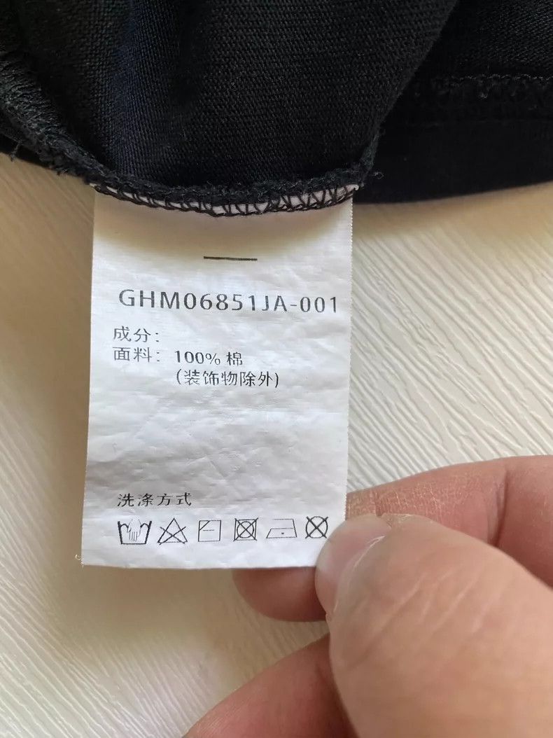 Givenchy Givenchy Short-sleeve, old version, clothing Size US L / EU 52-54 / 3 - 5 Thumbnail