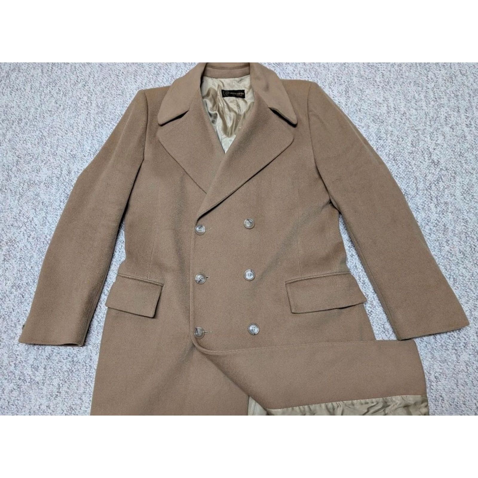 Pierre Cardin VINTAGE Pierre Cardin Overcoat Coat Mens Camel Wool 40 1960s 1970s USA Size US M / EU 48-50 / 2 - 2 Thumbnail