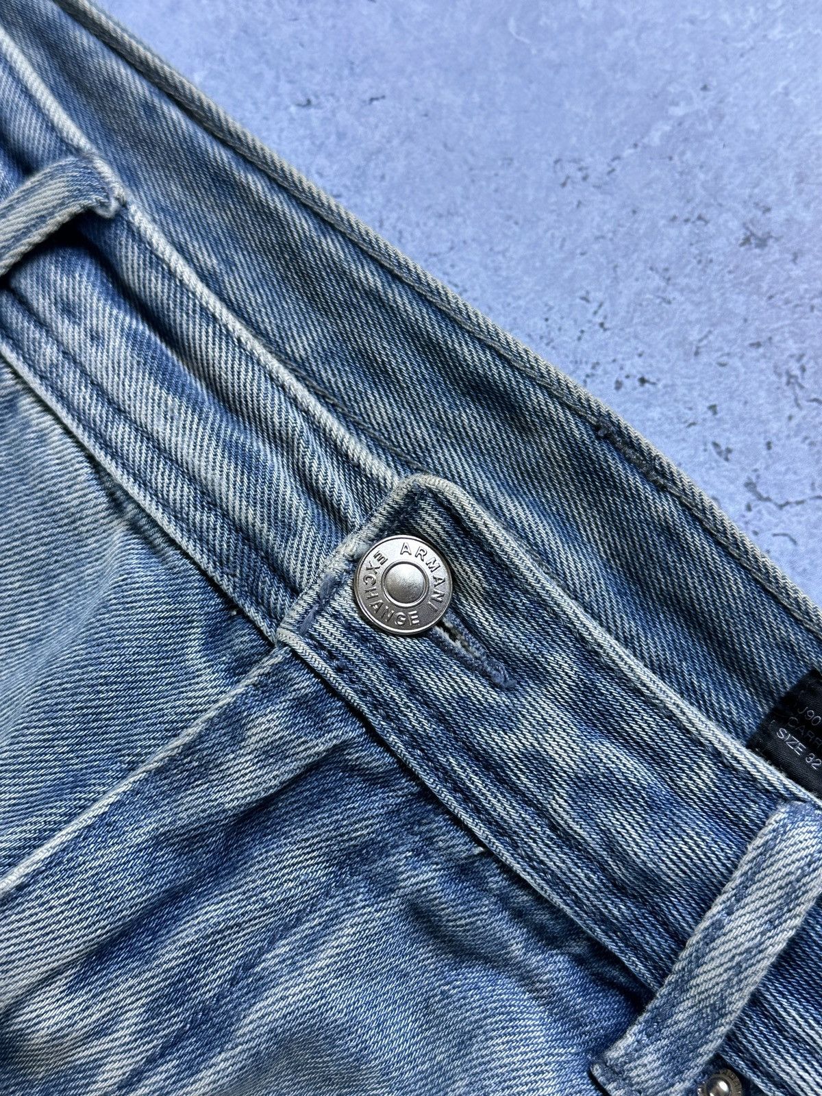 Armani Exchange × Vintage Armani Exchange Slim Fit Paint Splatter Light Wash Jeans Size US 32 / EU 48 - 10 Thumbnail