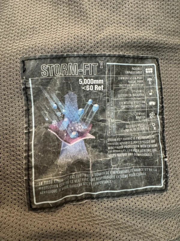 Nike ACG Nike ACG Storm-Fit Vintage 00s 90s Ski Jacket Snowboard L Size US L / EU 52-54 / 3 - 13 Thumbnail