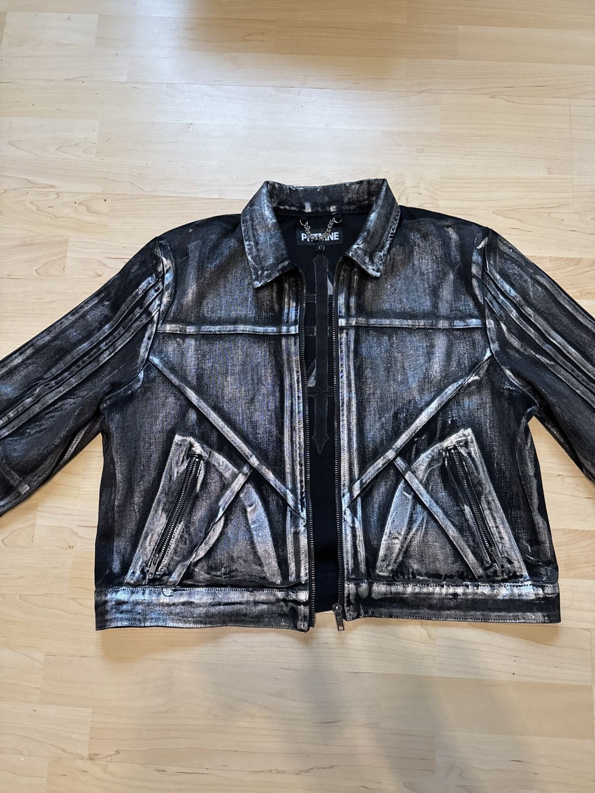 PHTMNE waxed Silver/Black cropped denim jacket