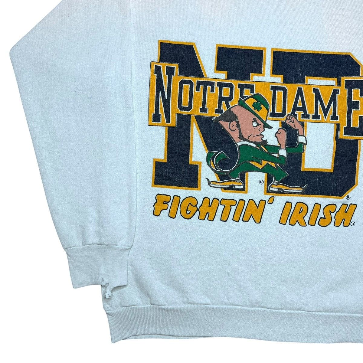 NCAA Vintage 90s NCAA Notre Dame Fightin Irish Mascot Sweatshirt Size US L / EU 52-54 / 3 - 17 Thumbnail
