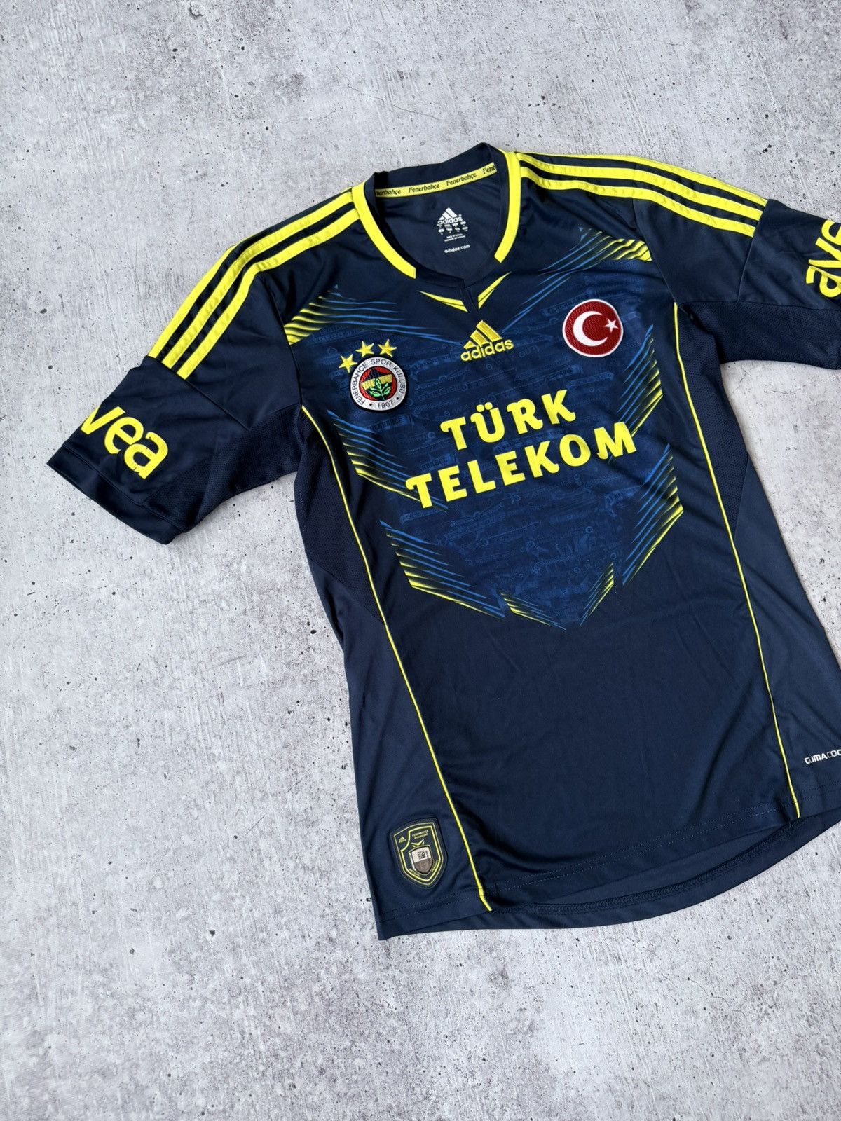 Adidas × Vintage Adidas Fenerbahce 2013/2014 Vintage Jersey Size US S / EU 44-46 / 1 - 4 Thumbnail