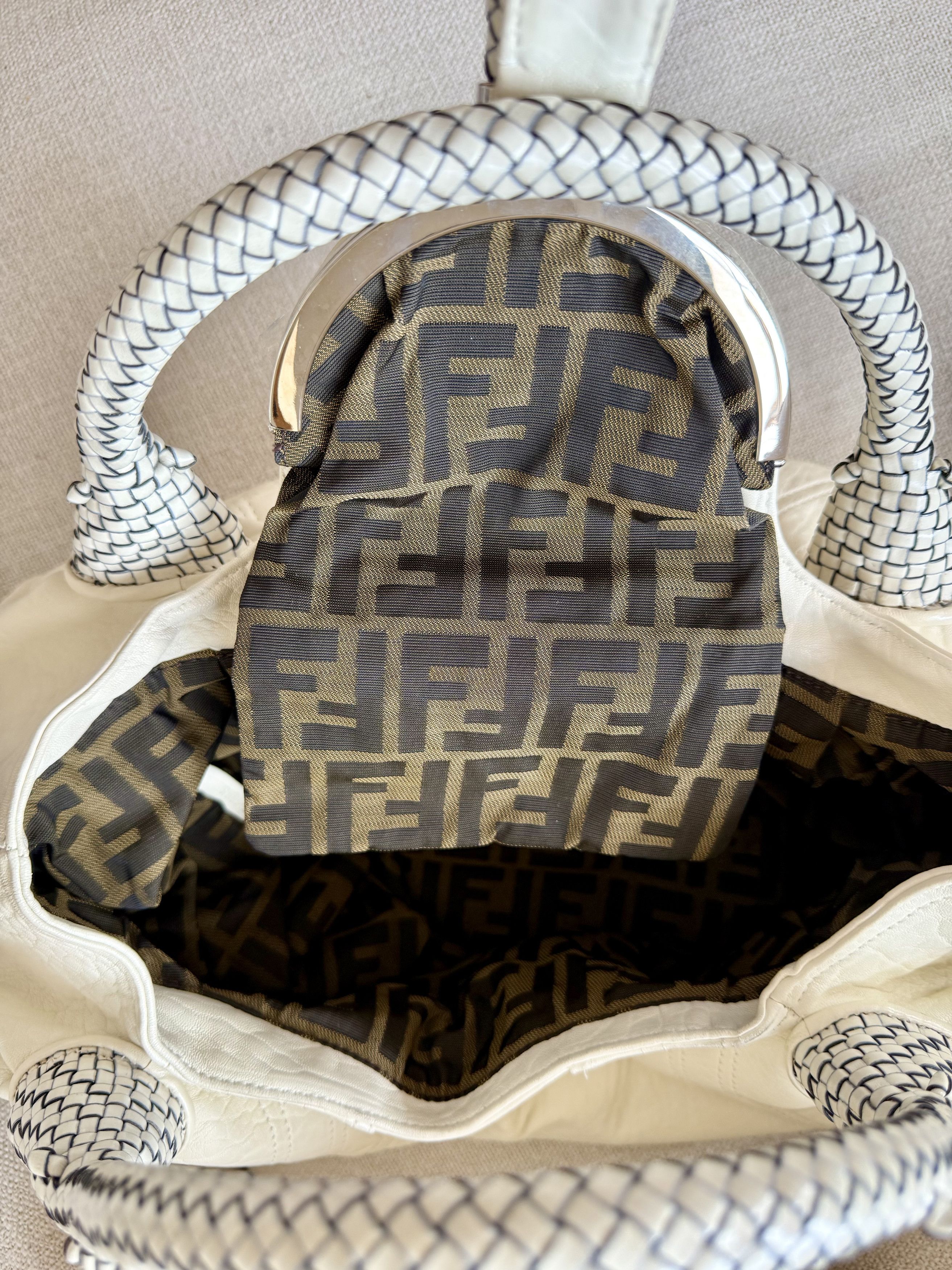Fendi Fendi Nappa Ivory Gold Vintage Spy Hobo Bag, Large (≈18-19") Size ONE SIZE - 6 Thumbnail