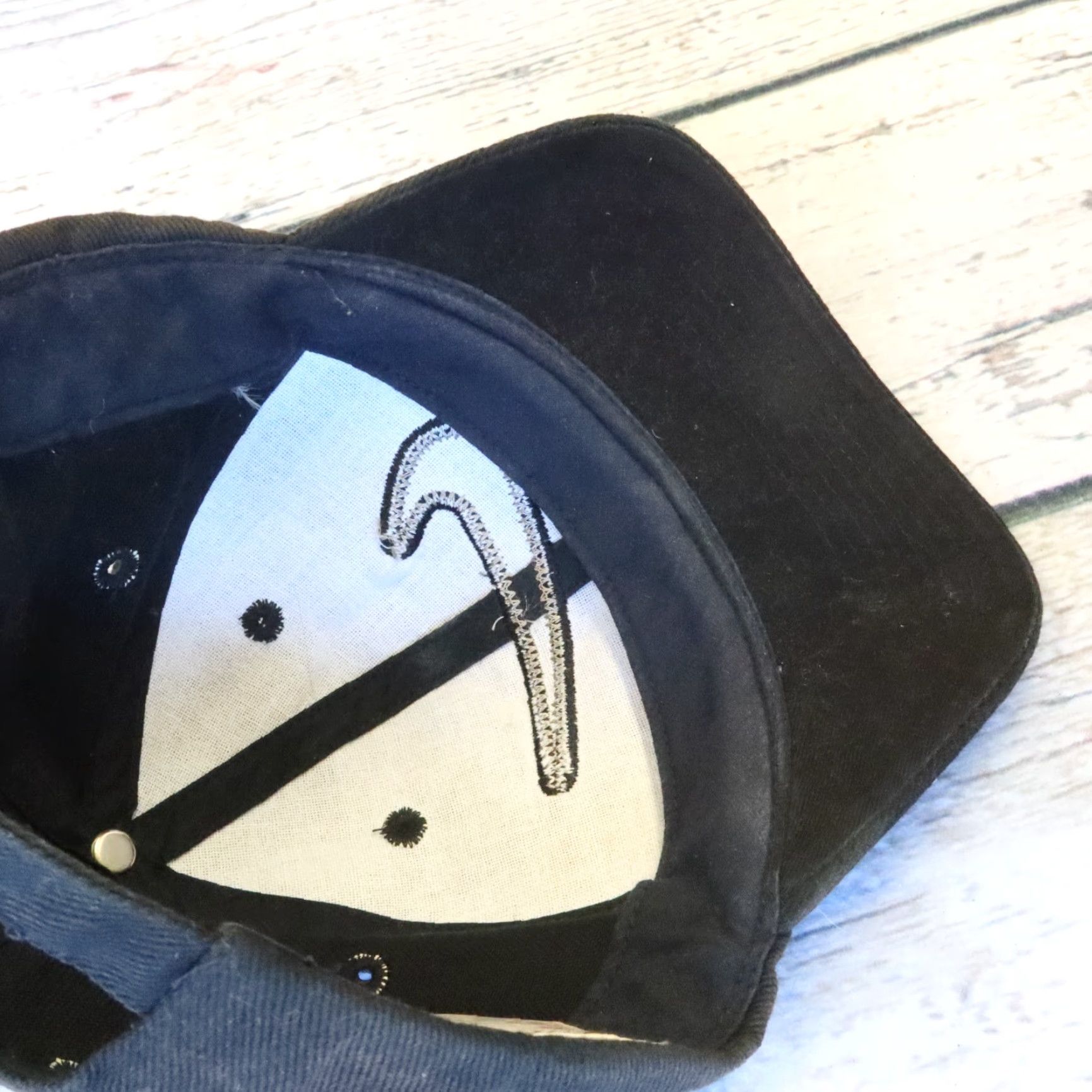 Nike Vintage Nike Swoosh Hat Cap Strapback Big Logo Swoosh Black Men One Size XS? Size ONE SIZE - 5 Thumbnail