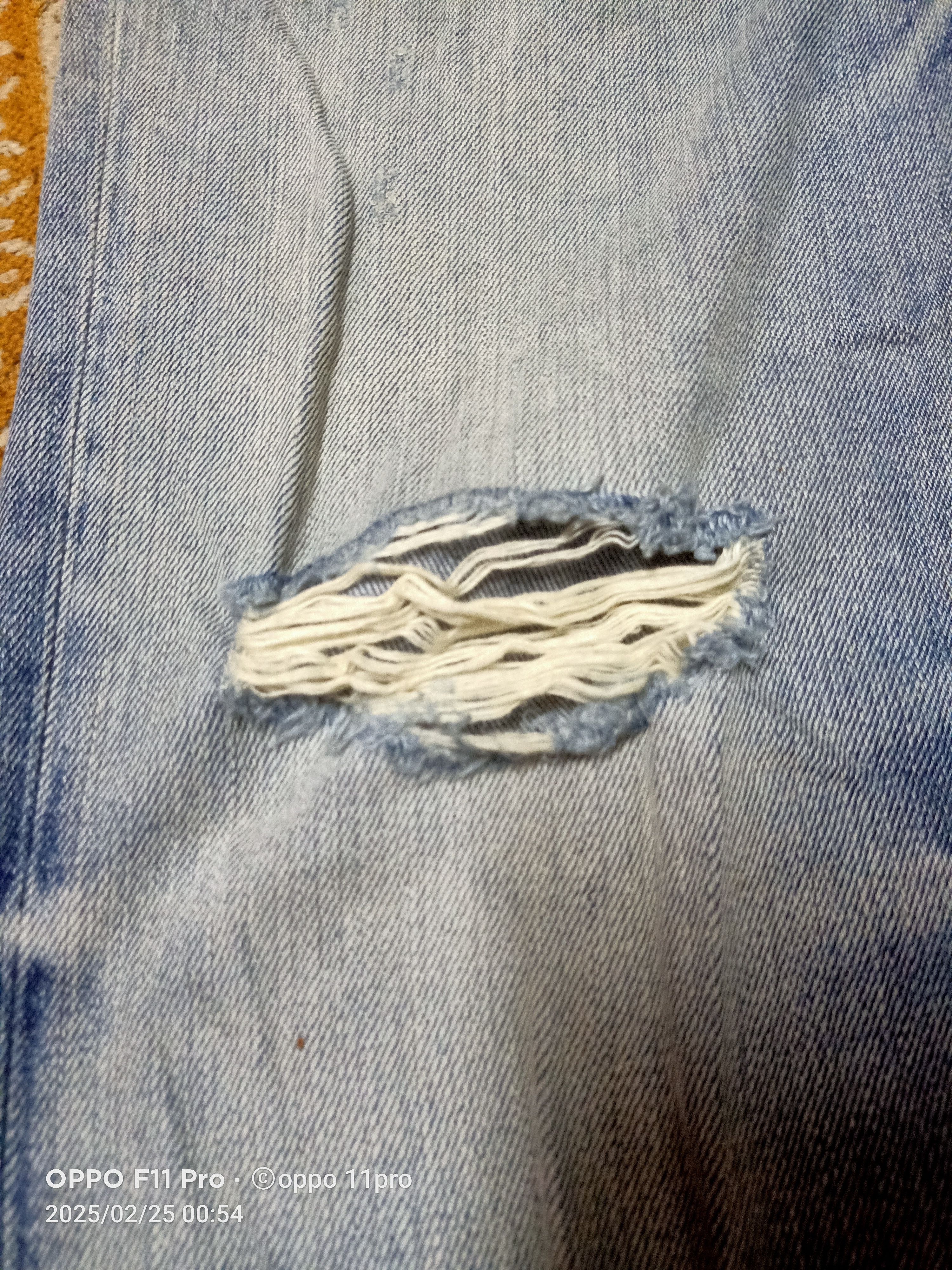 If Six Was Nine × Japanese Brand × Uniqlo Uniqlo Denim Blacktag Distressdenim Size US 32 / EU 48 - 11 Thumbnail
