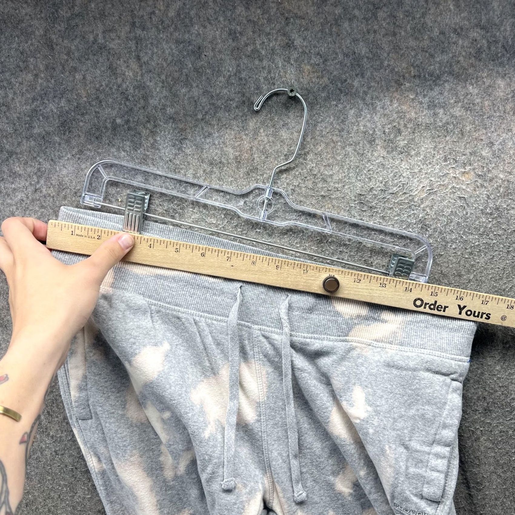 Reebok Reebok Jogger Sweatpants Womens Large Gray Tie Dye Fleece Tapered Pants Athletic Size 36" / US 14 / IT 50 - 3 Thumbnail