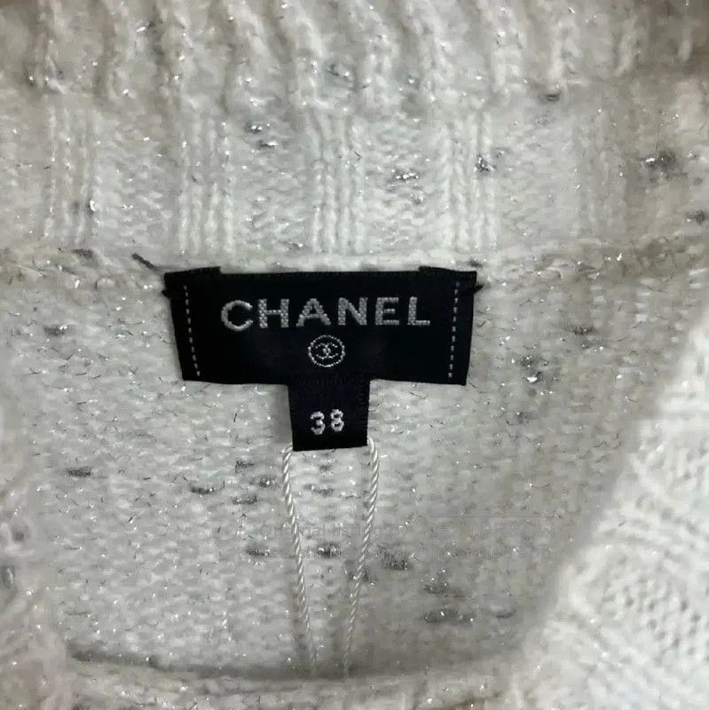 Chanel Chanel Multicolor Cashmere Pullover Sweater . Size M / US 6-8 / IT 42-44 - 4 Thumbnail