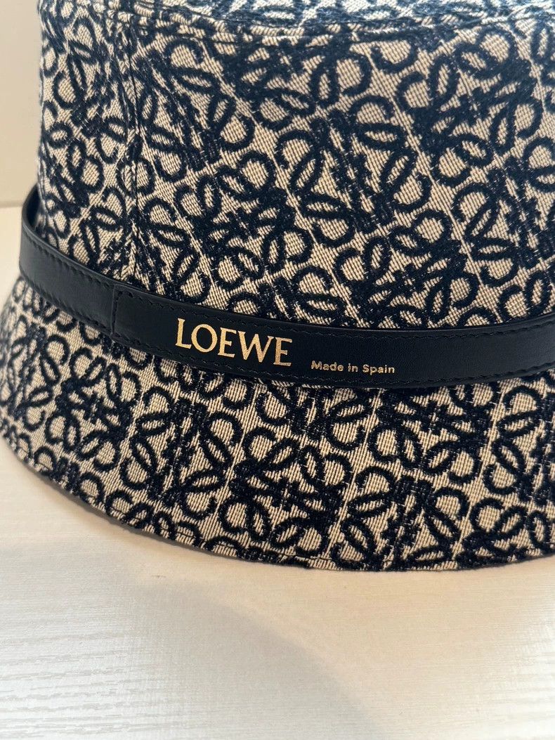 Loewe LOEWE size 57 Bucket hat, sizes 57 and 59 Size ONE SIZE - 4 Thumbnail