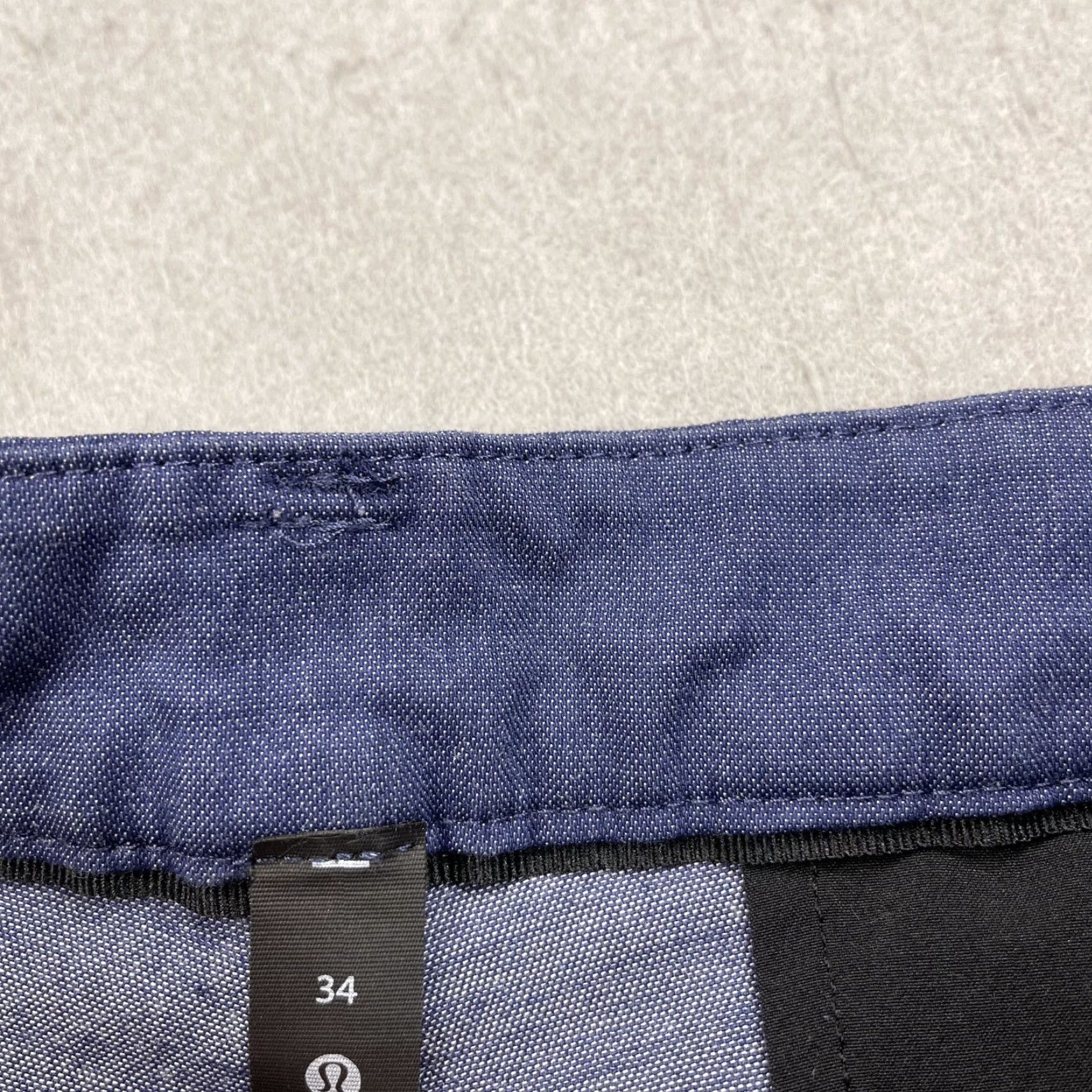 Lululemon Lululemon Shorts Mens 34 Blue Chino Commission Short Classic 8 Inseam Golf Size US 34 / EU 50 - 4 Thumbnail