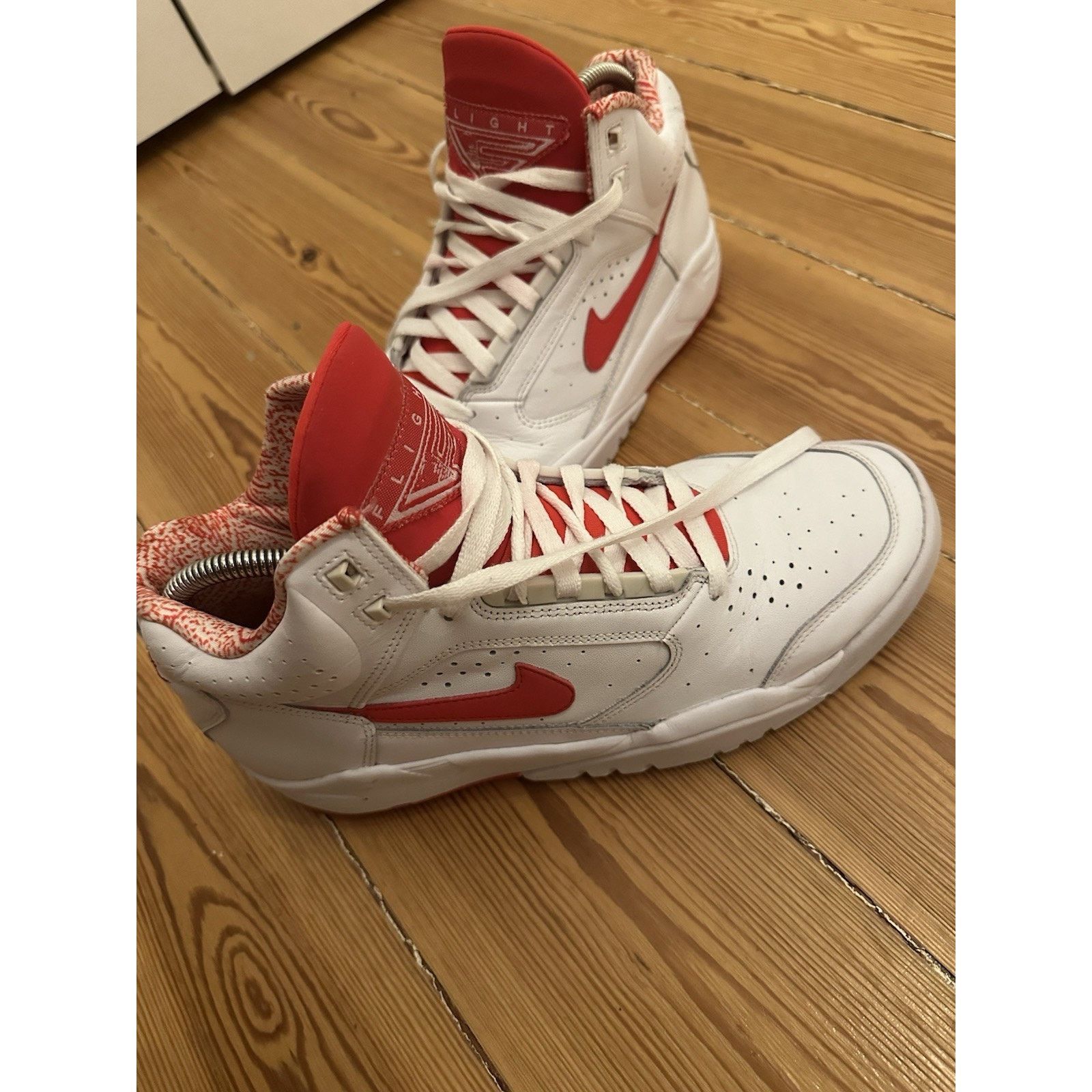 Nike Nike Air Flight Lite Size us 9,5 eu 43 Scottie Pippen Retro Size US 10 / EU 43 - 2 Thumbnail