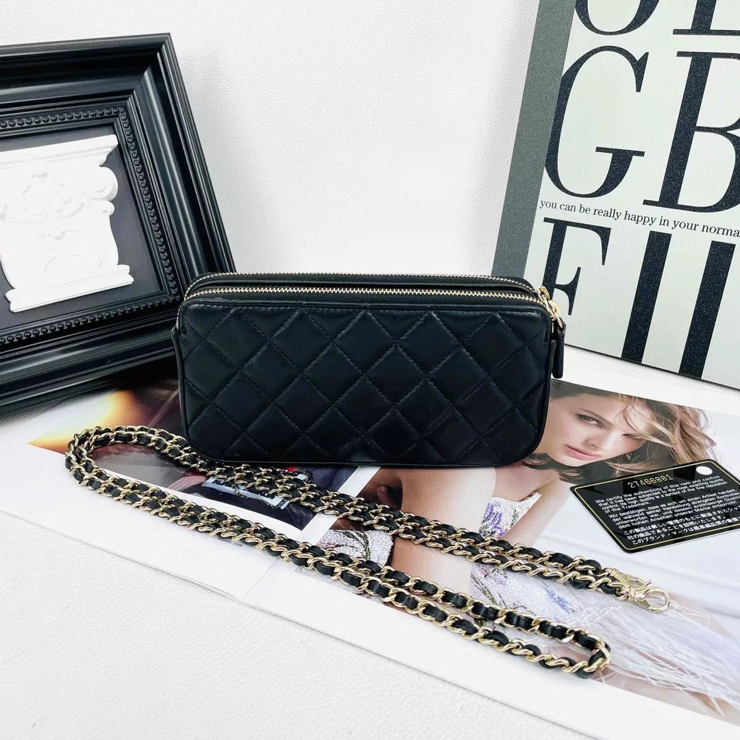 Chanel Pre-loved Bag Very good condition Size ONE SIZE - 1 Thumbnail